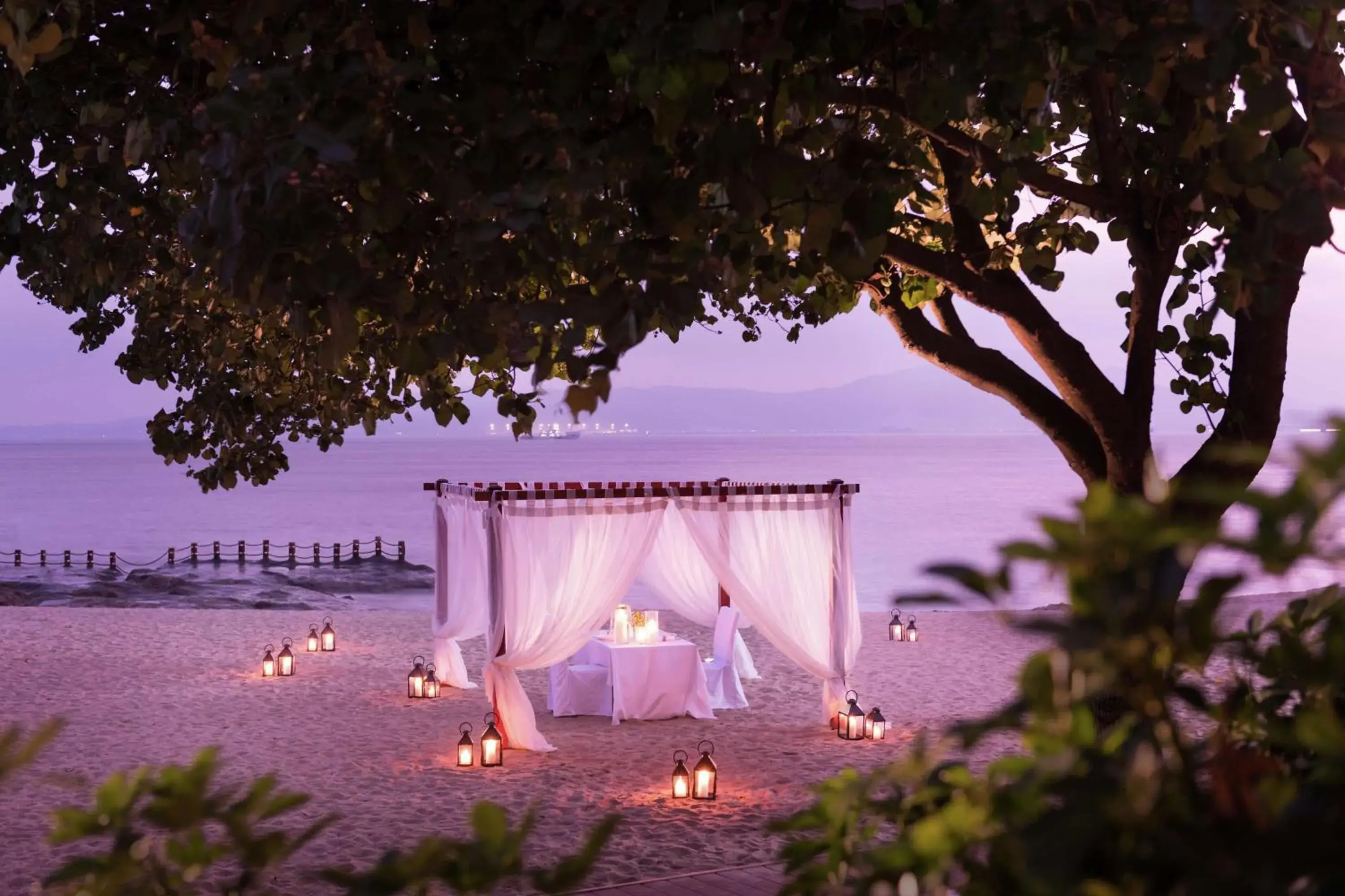 Property building in Joyze Hotel Xiamen, Curio Collection By Hilton Property building in Joyze Hotel Xiamen, Curio Collection By Hilton