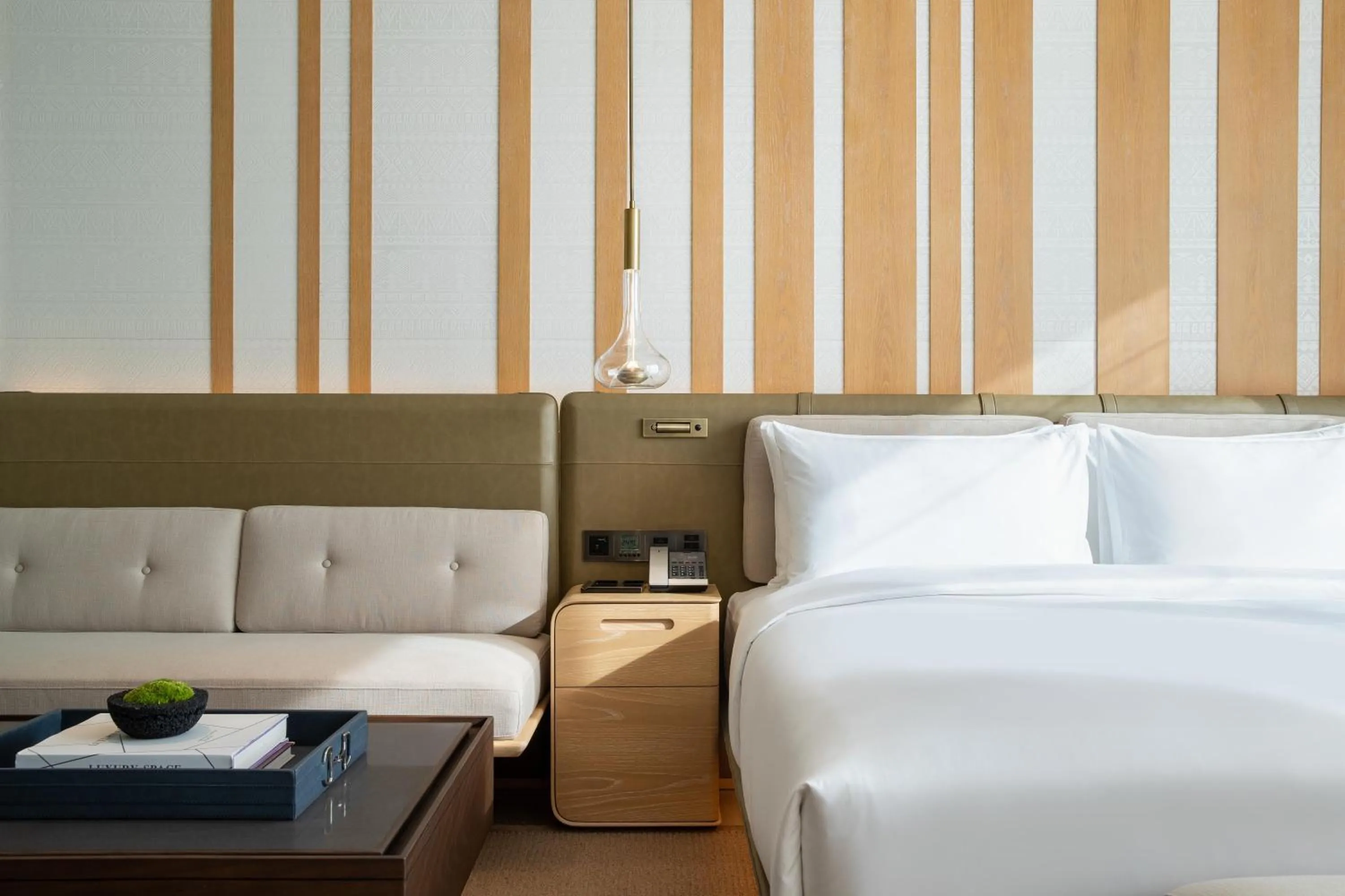 Living room, Bed in Joyze Hotel Xiamen, Curio Collection By Hilton