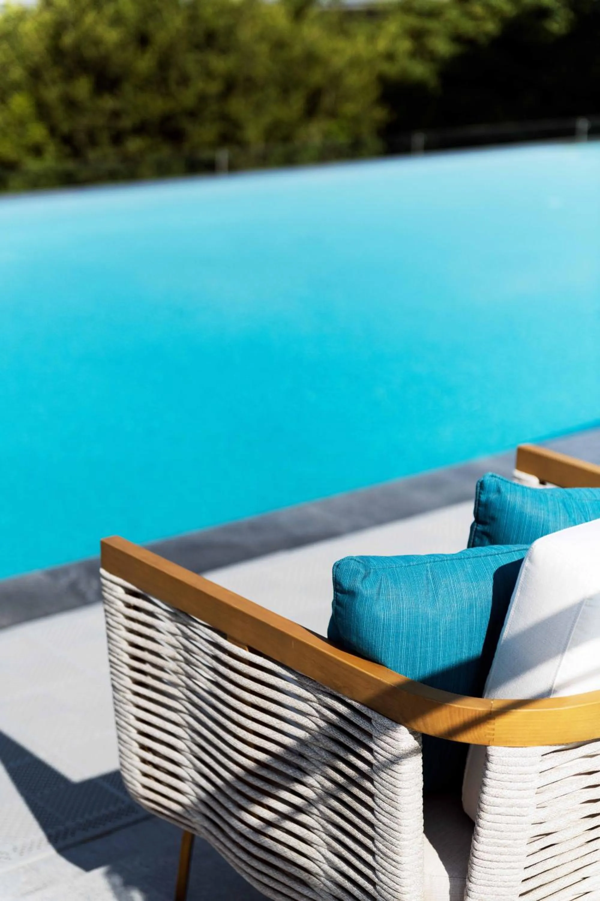 Swimming pool in Joyze Hotel Xiamen, Curio Collection By Hilton