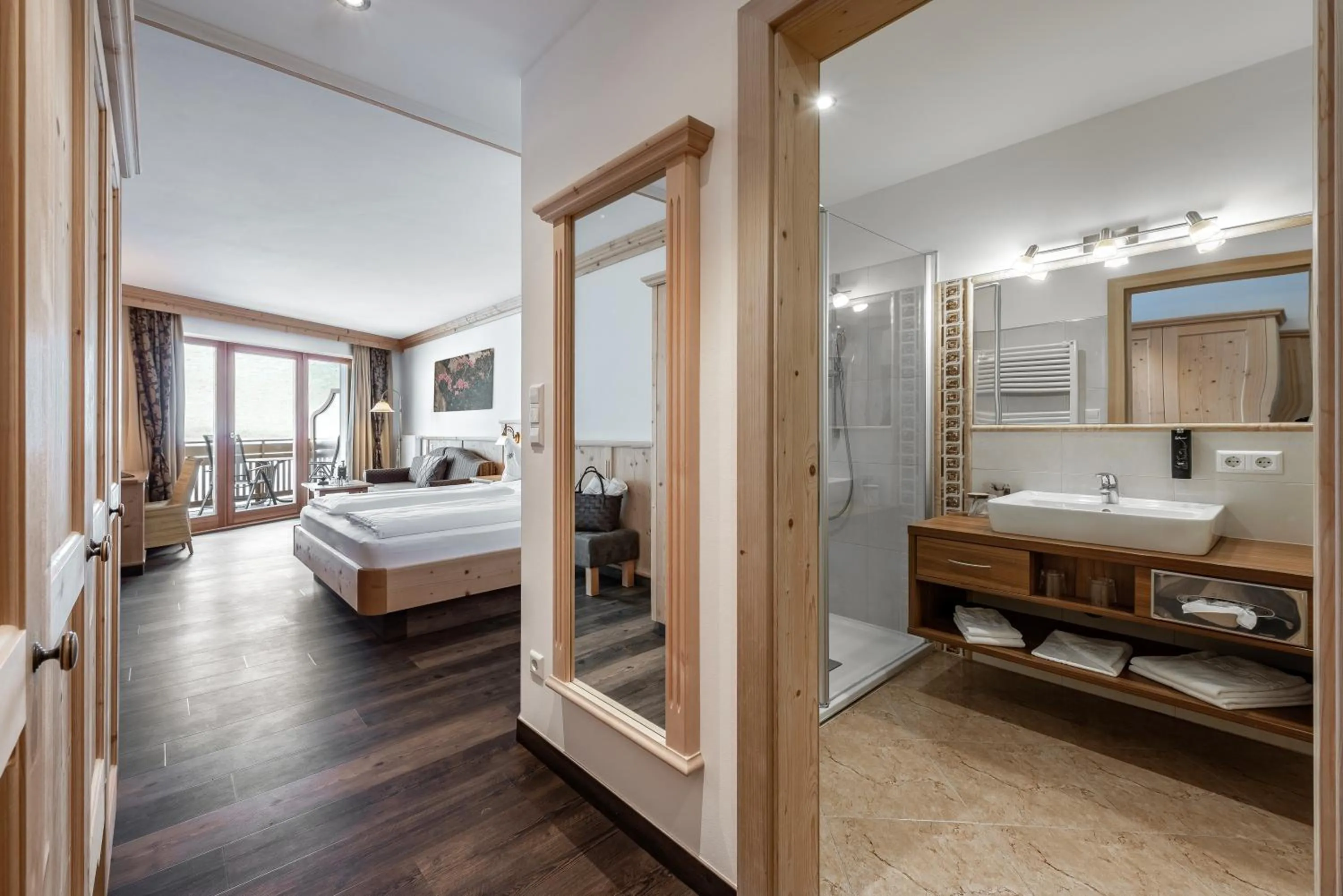 Bed in Hotel Edelweiss