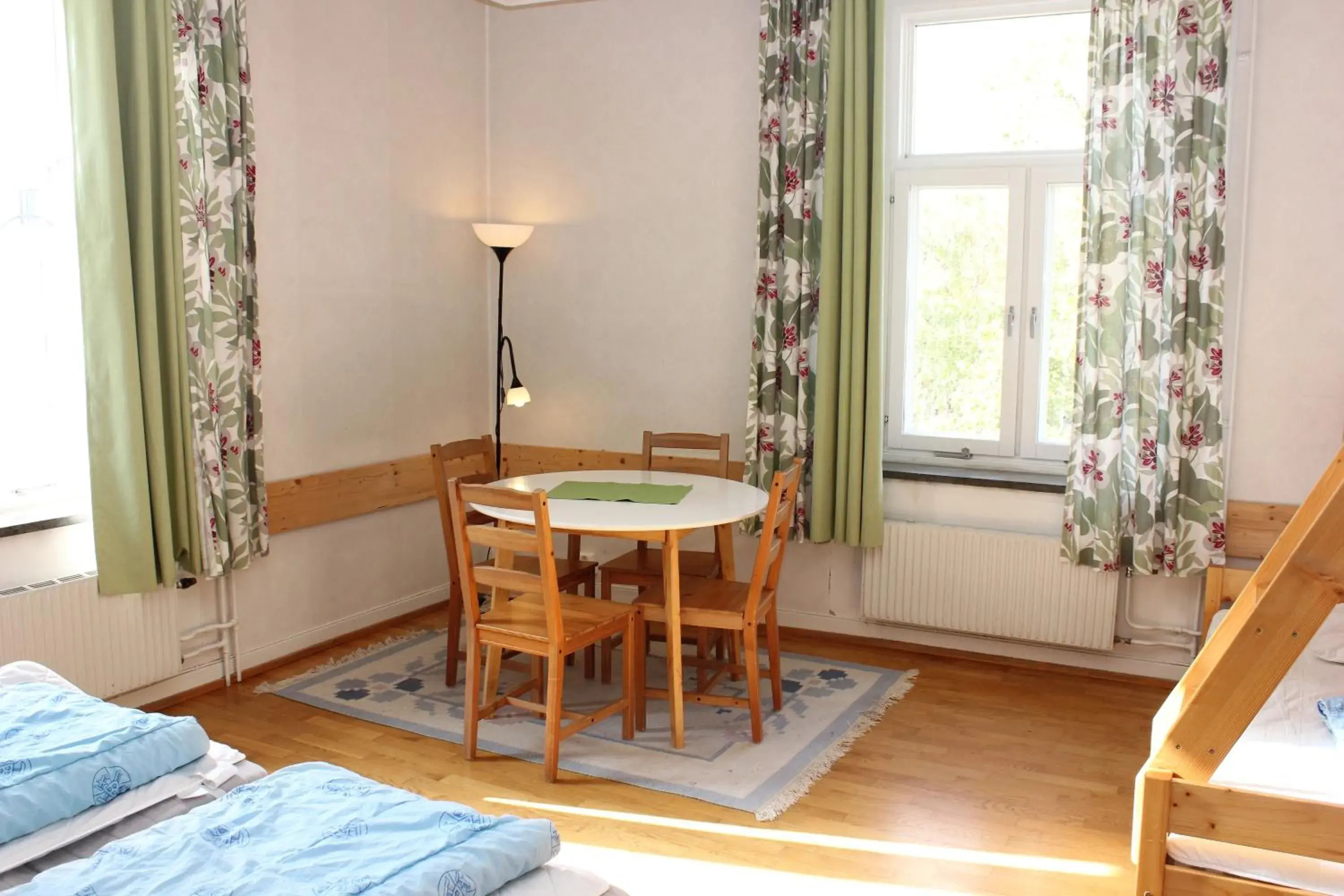 Family Room with Shared Bathroom - single occupancy in STF Östersund Ledkrysset Family Room with Shared Bathroom - single occupancy in STF Östersund Ledkrysset