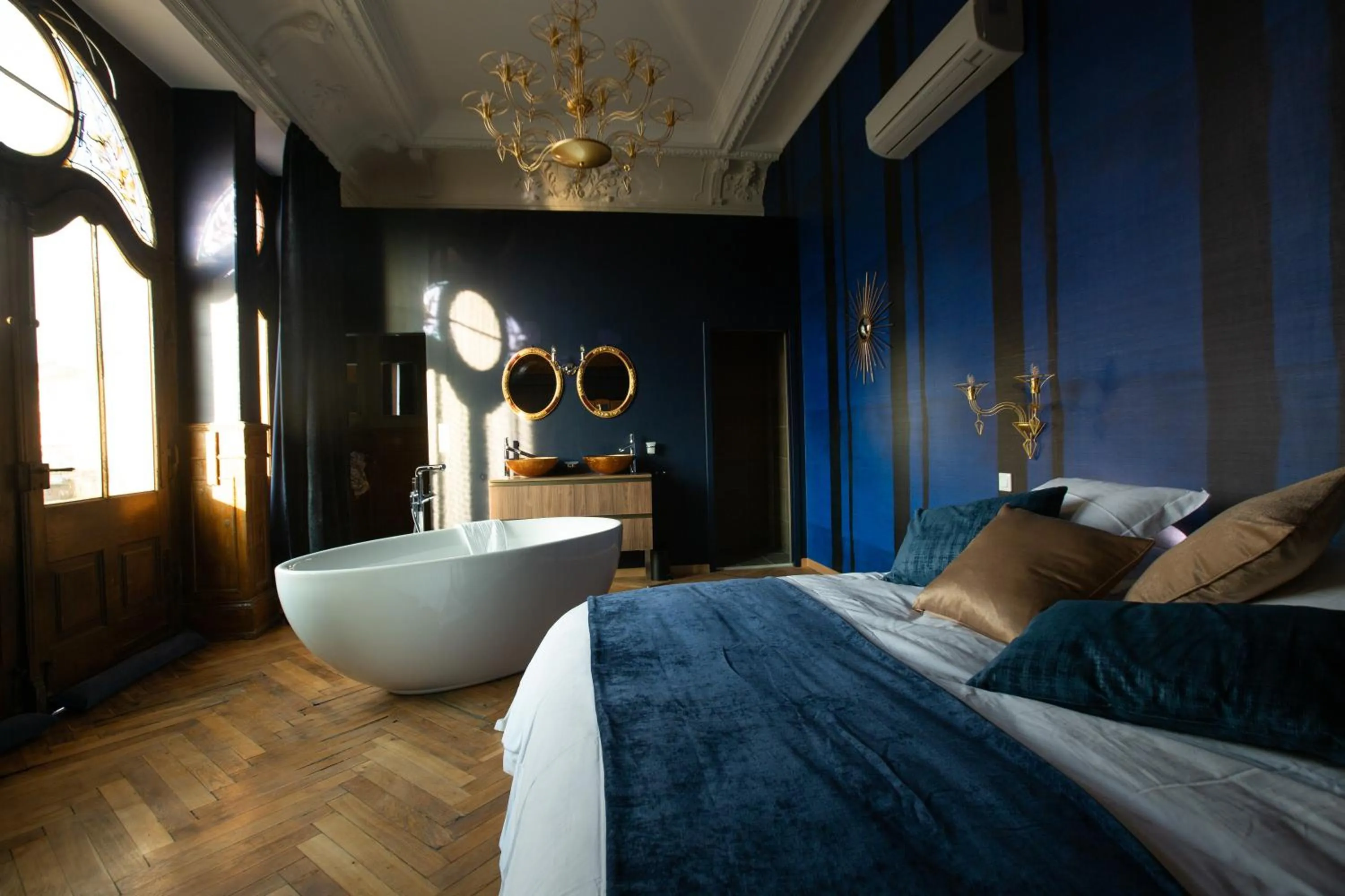 Bed in 1834&Spa Colmar