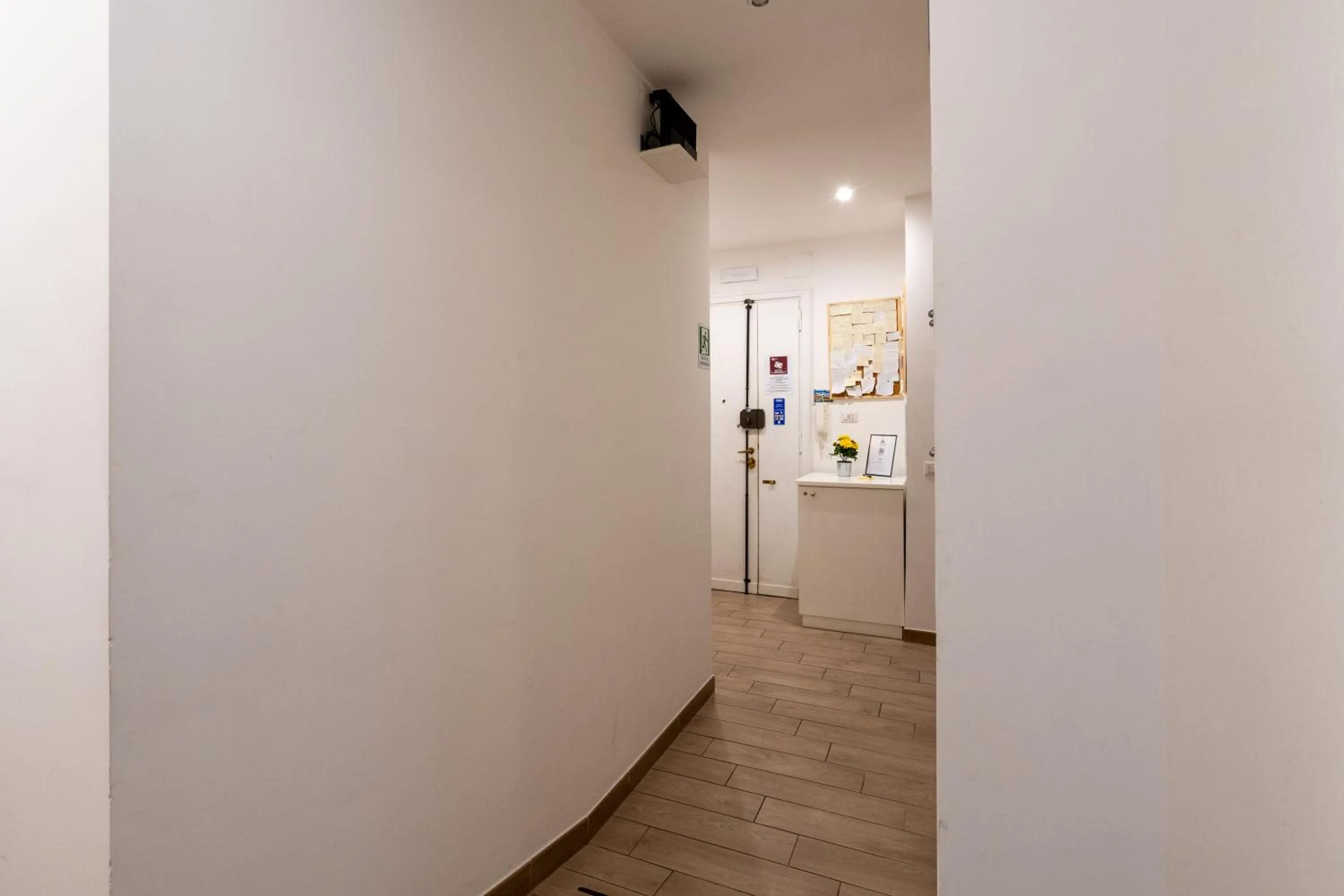 Communal lounge/ TV room in close to San Pietro - Vatican Rome GUESTHOUSE