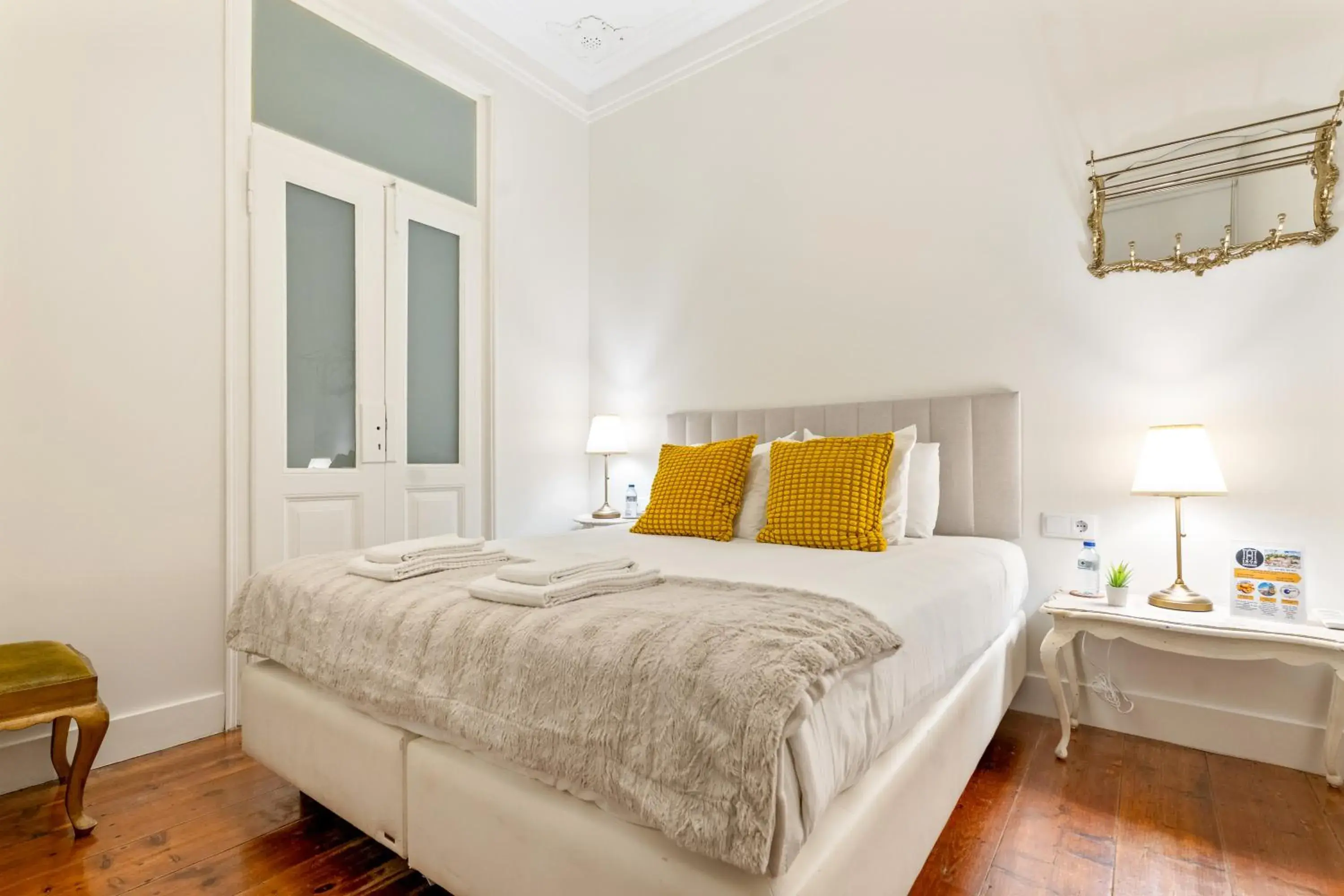 Budget Double or Twin Room without Window in 1898 Home & Suites Budget Double or Twin Room without Window in 1898 Home & Suites