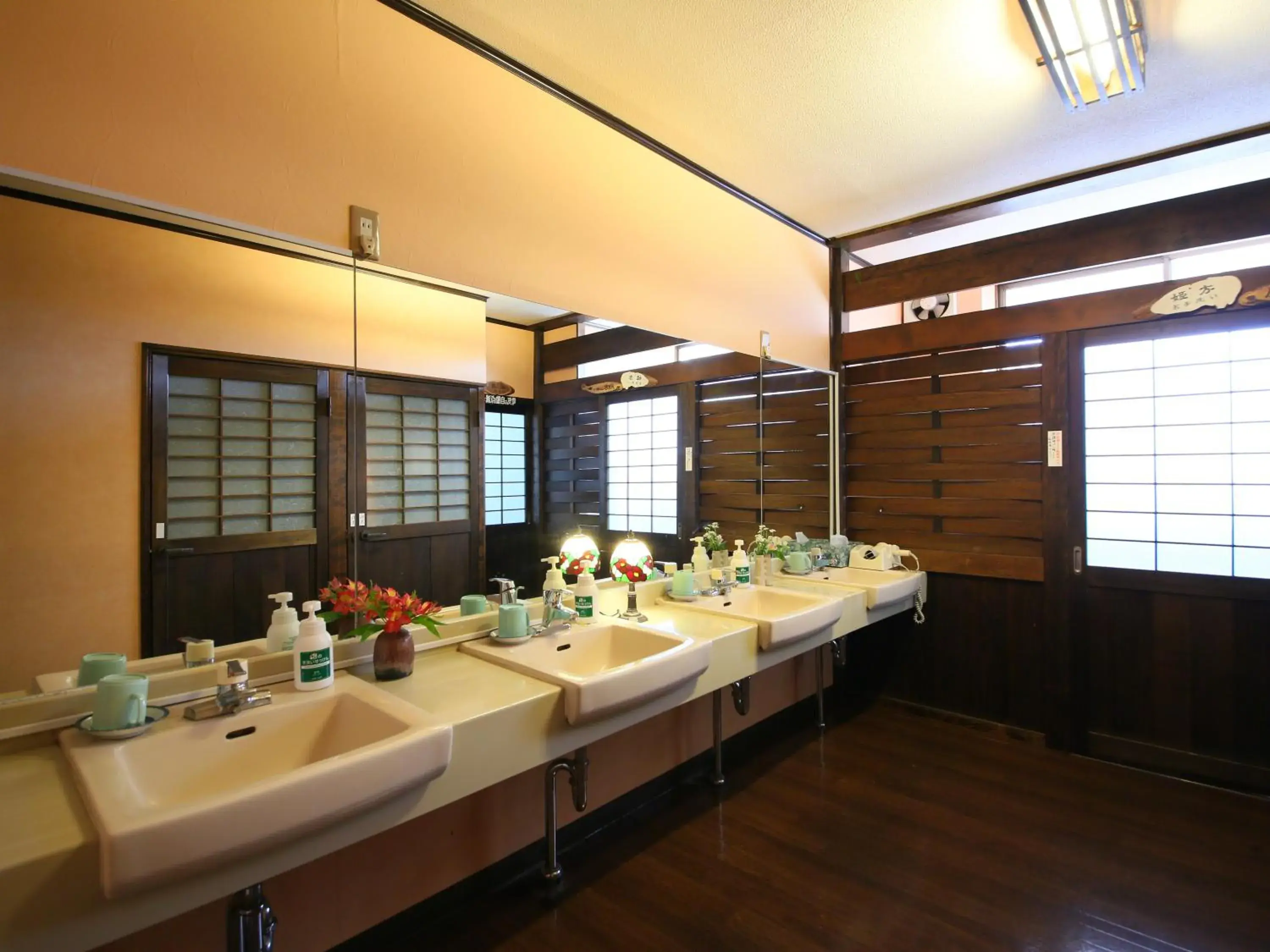 Japanese Style Quadruple Room with Shared Bathroom - single occupancy - Non-Smoking in Fukashiso Japanese Style Quadruple Room with Shared Bathroom - single occupancy - Non-Smoking in Fukashiso