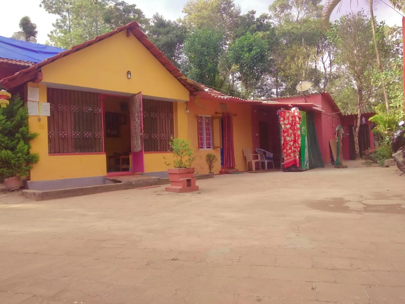 Dreams Home Estate Stay