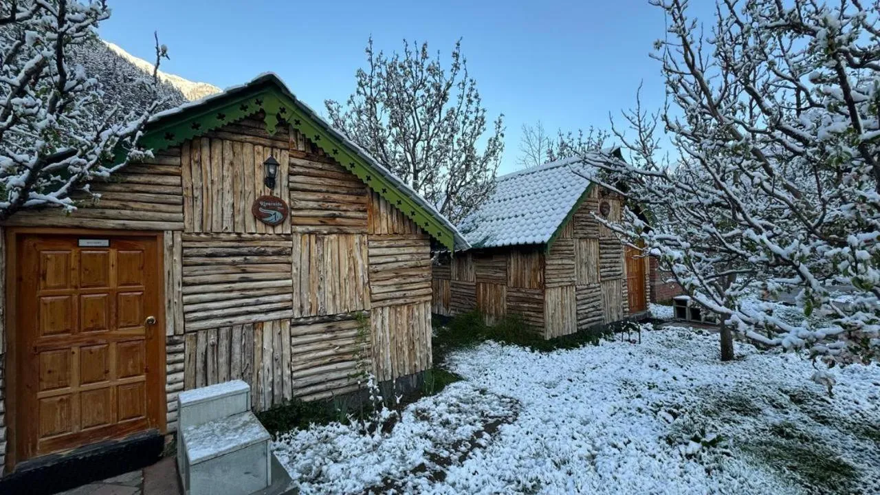 Double Room with Lake View in Banjara Camp and Retreat Sangla