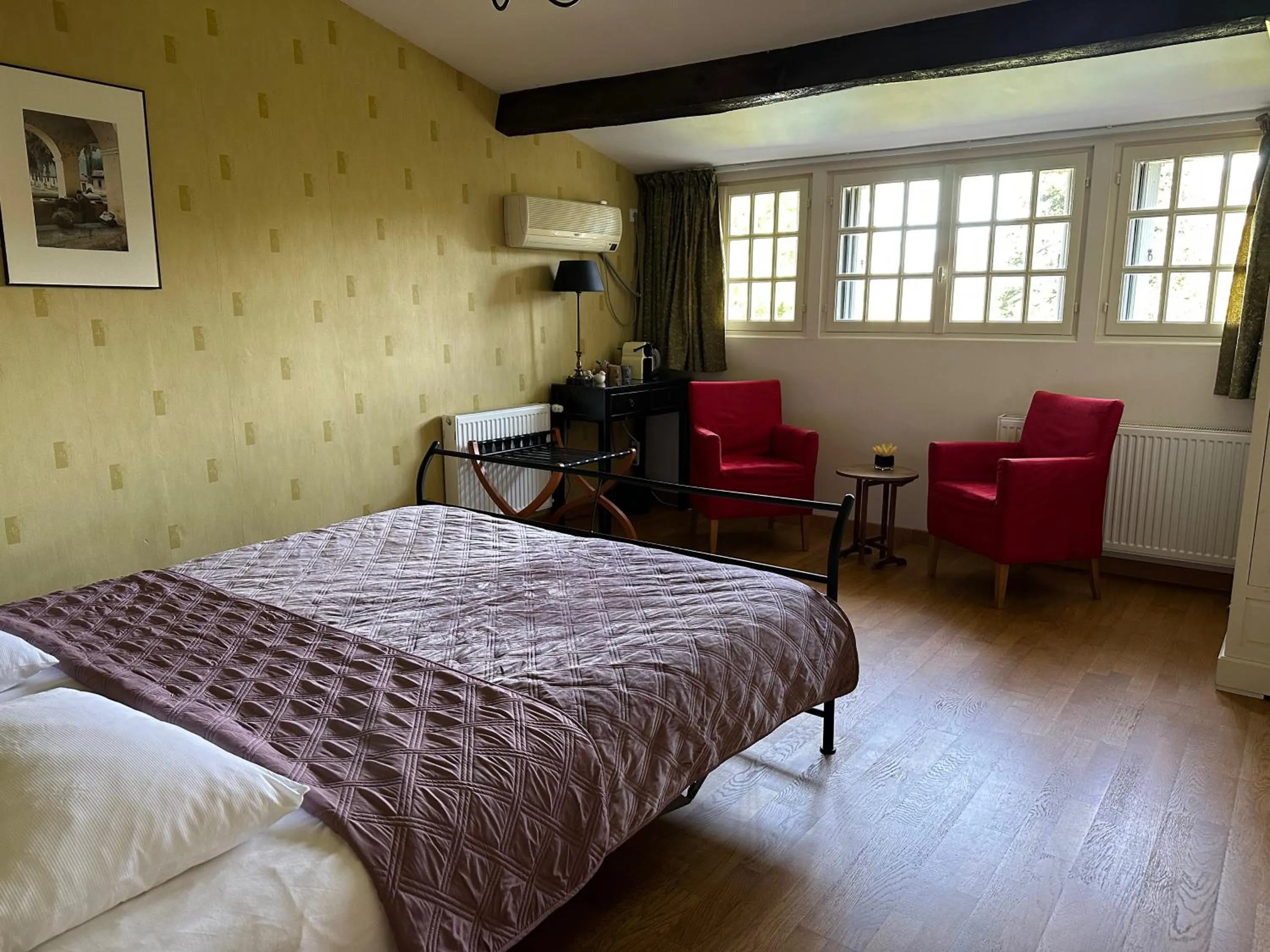 Superior Double Room - single occupancy in Villa Moncoeur