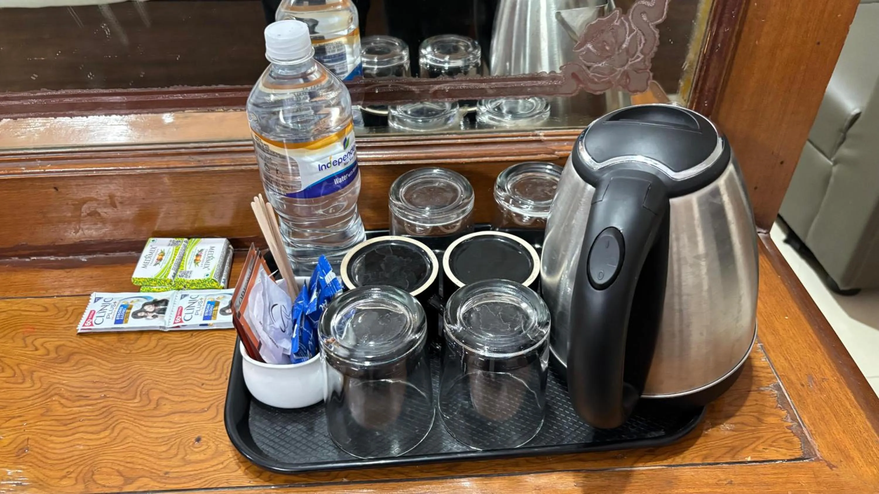 Coffee/tea facilities in Hotel Chetan International