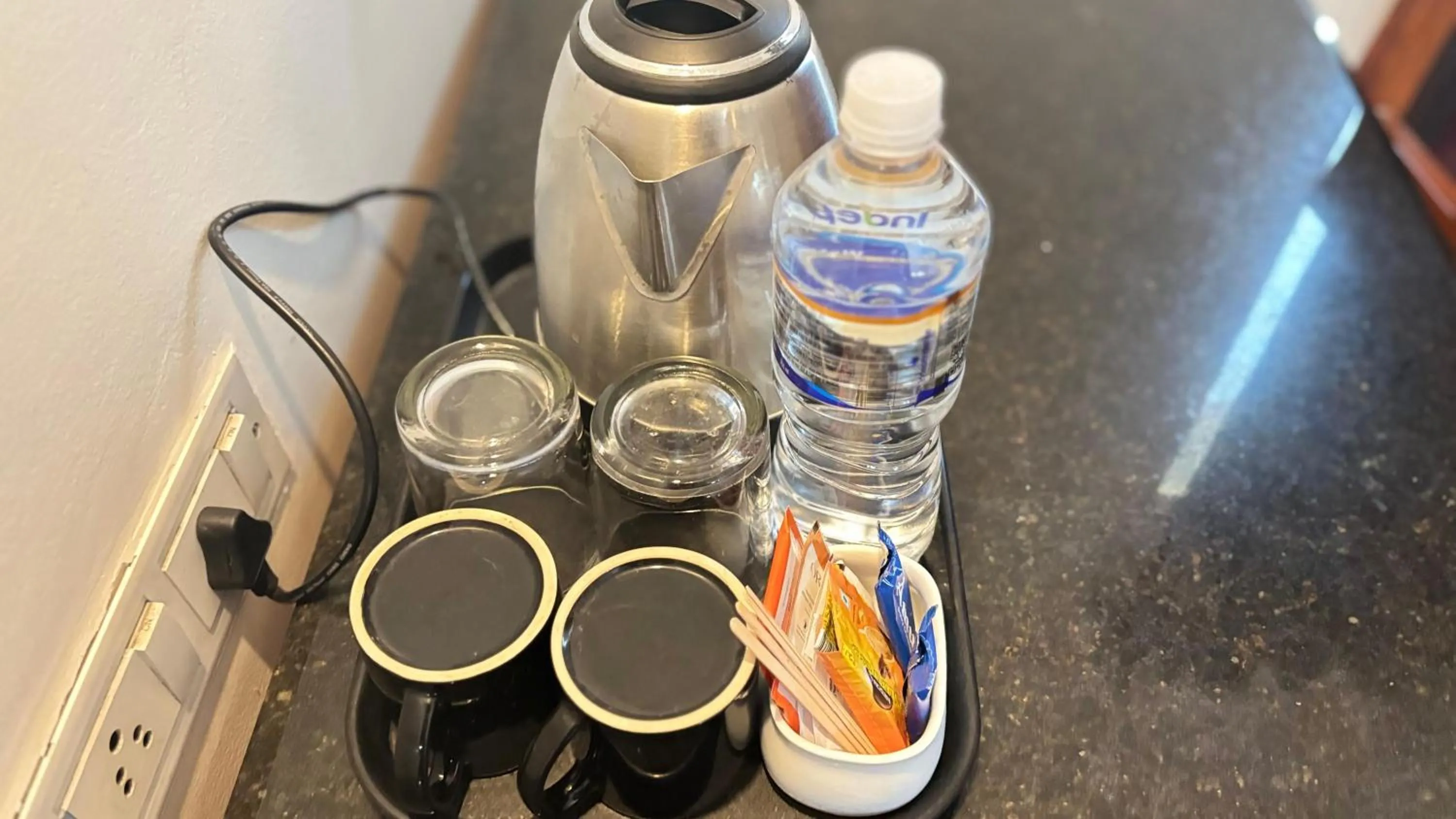 Coffee/tea facilities in Hotel Chetan International