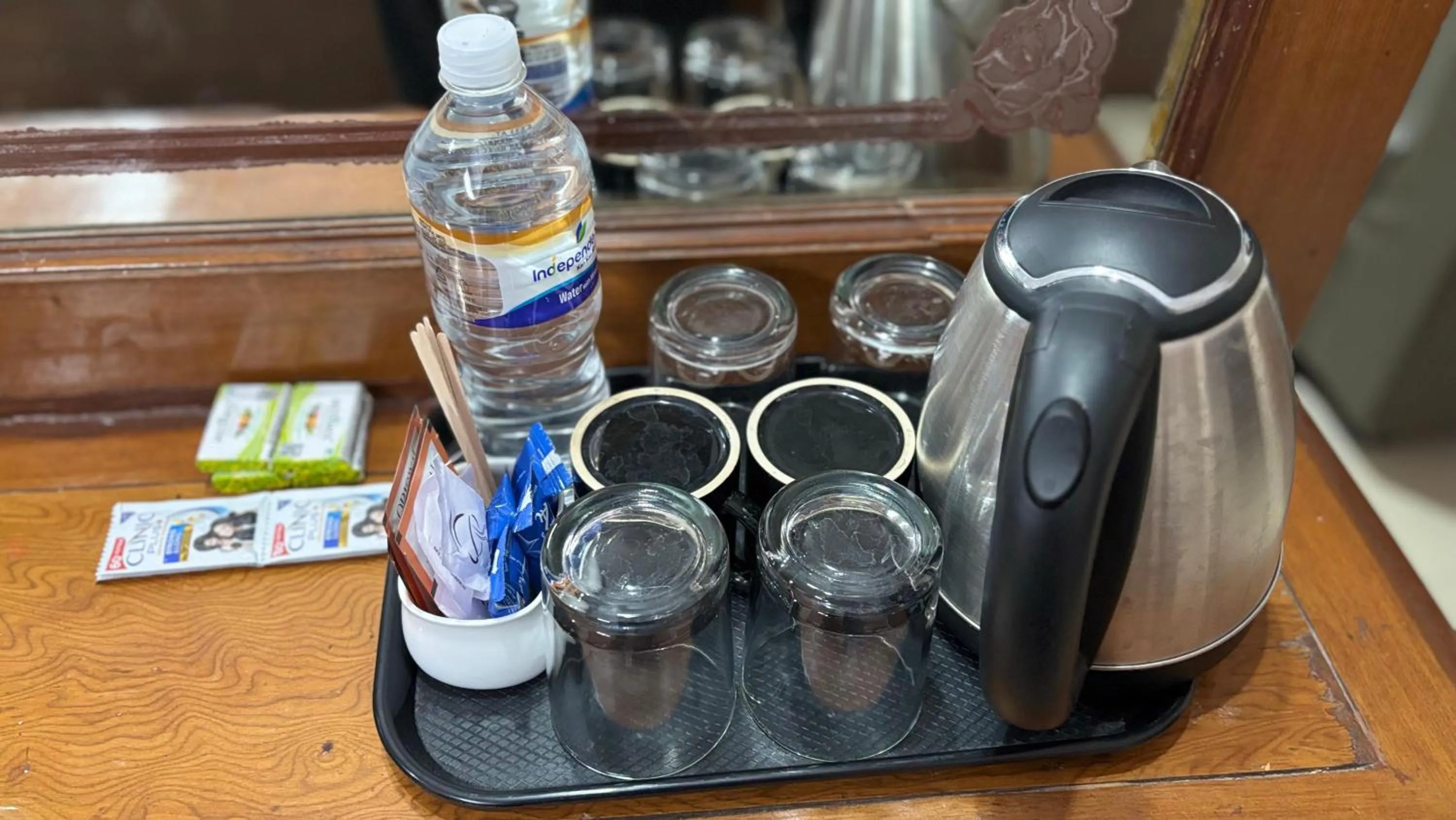 Coffee/tea facilities in Hotel Chetan International