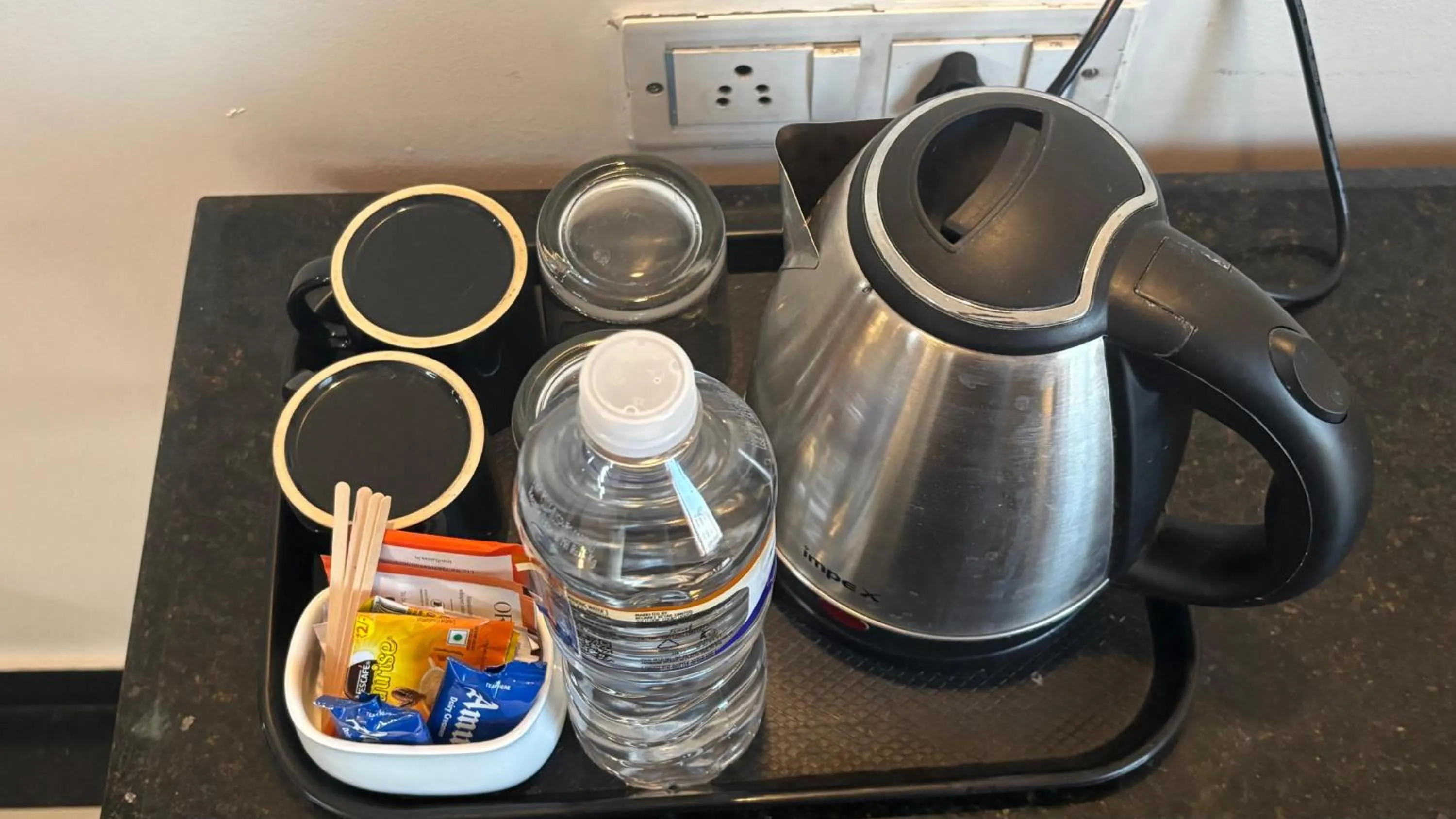 Coffee/tea facilities in Hotel Chetan International