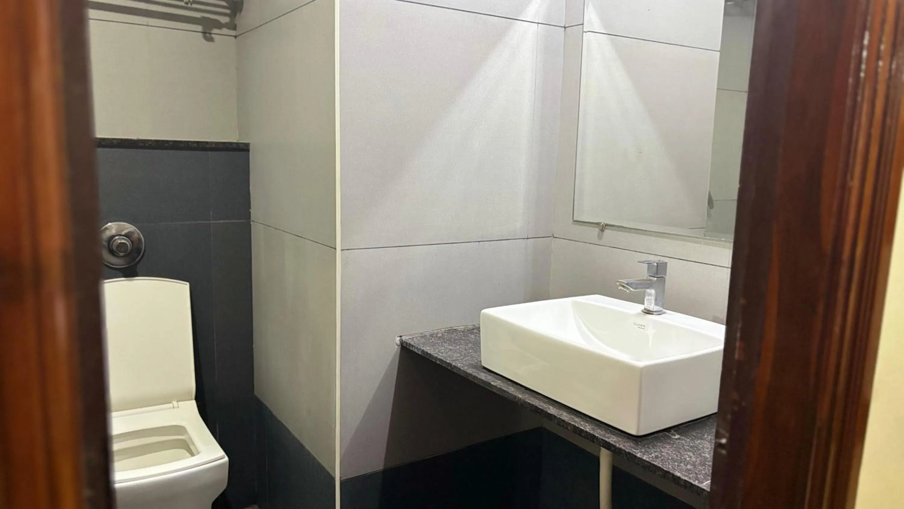 Toilet in Hotel Chetan International