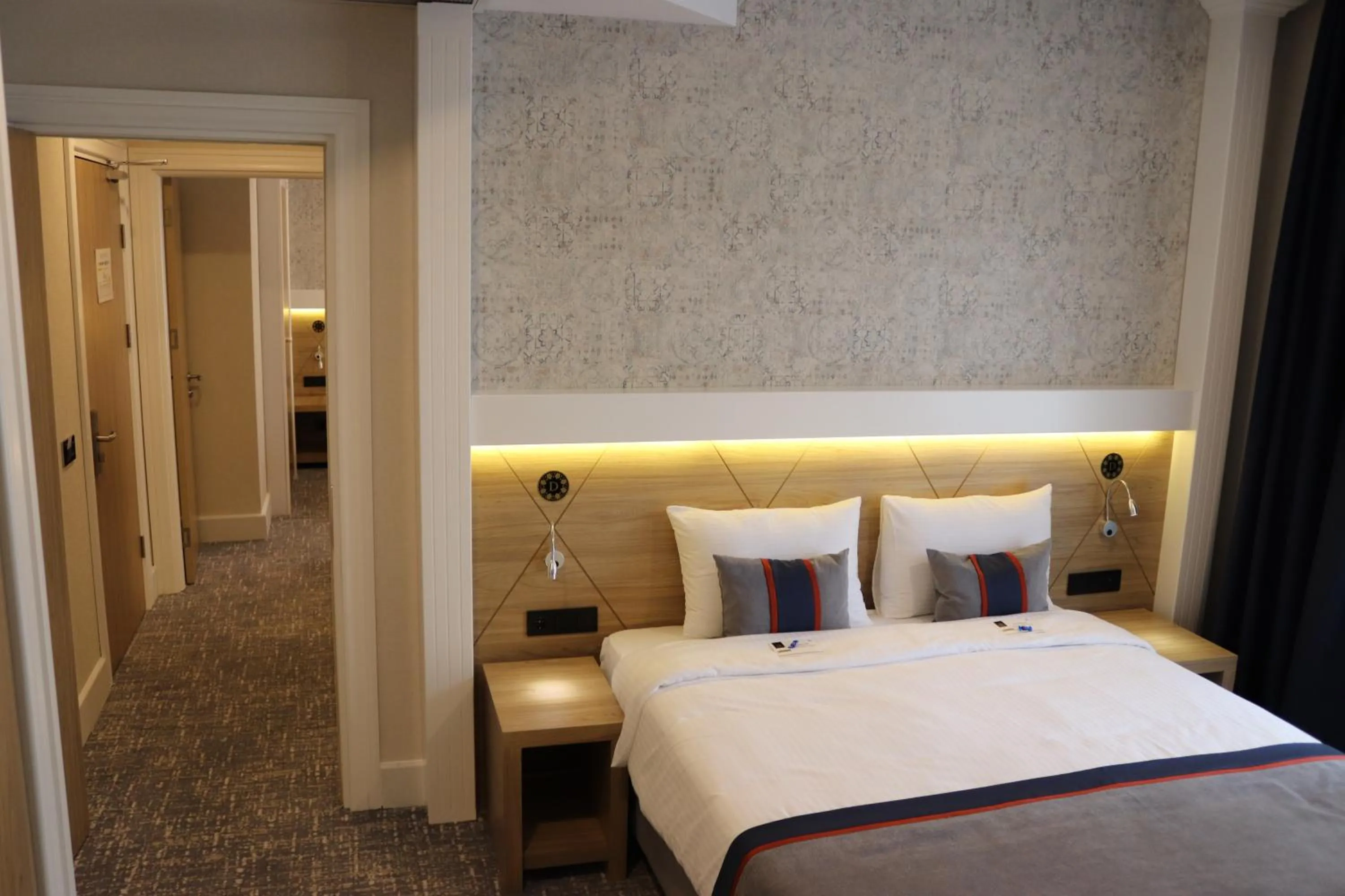 Bedroom, Bed in DES'OTEL