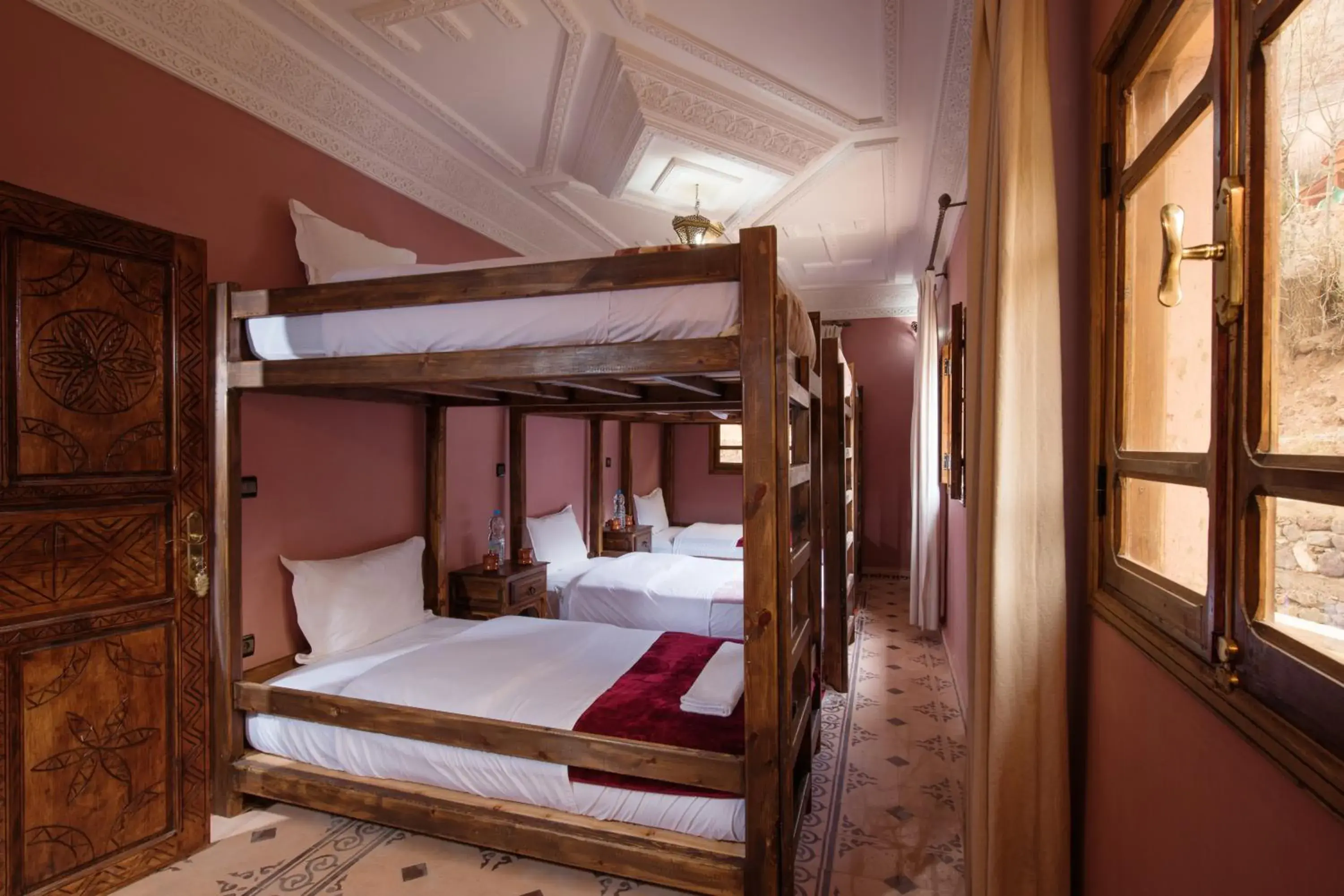 6-Bed Mixed Dormitory Room in Imlil Lodge 6-Bed Mixed Dormitory Room in Imlil Lodge