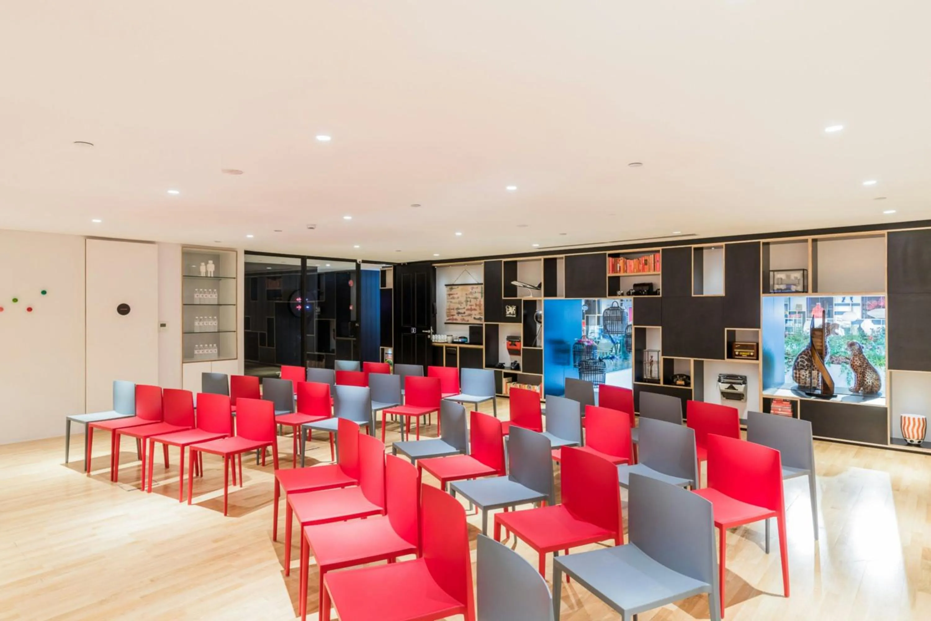 Meeting/conference room in citizenM Kuala Lumpur