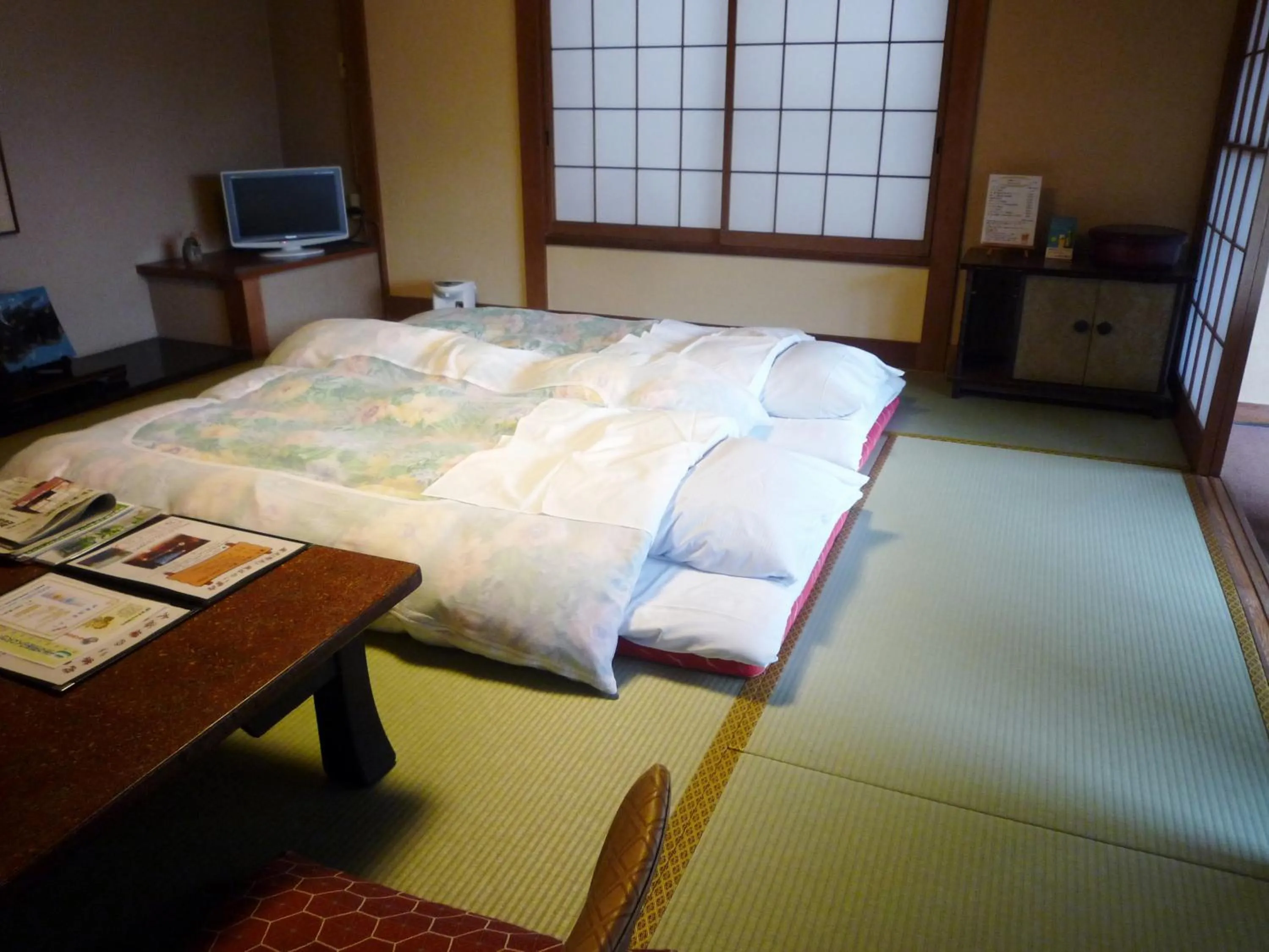Decorative detail, Bed in Yokikan