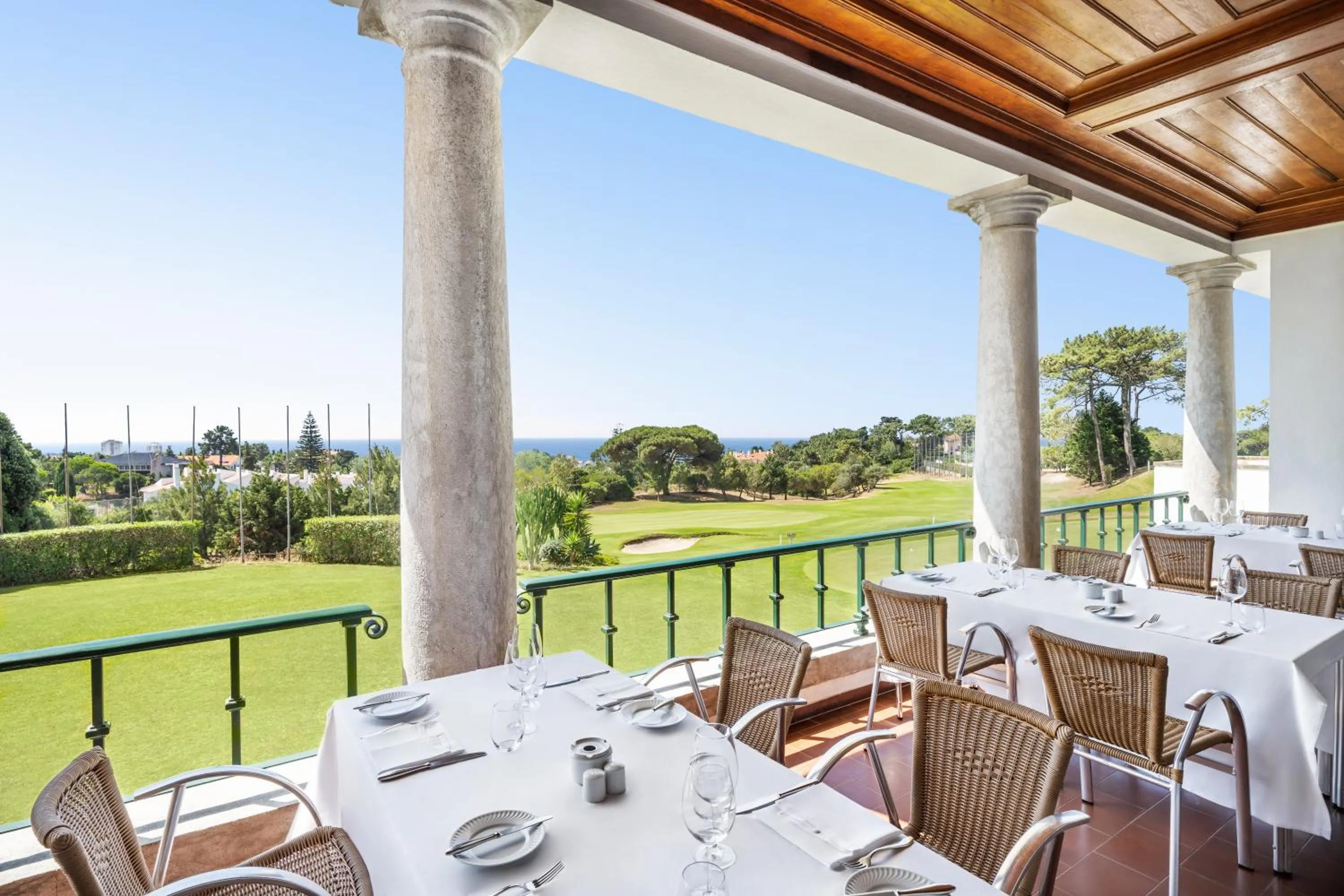 Restaurant/places to eat in Palácio Estoril Hotel, Golf & Wellness