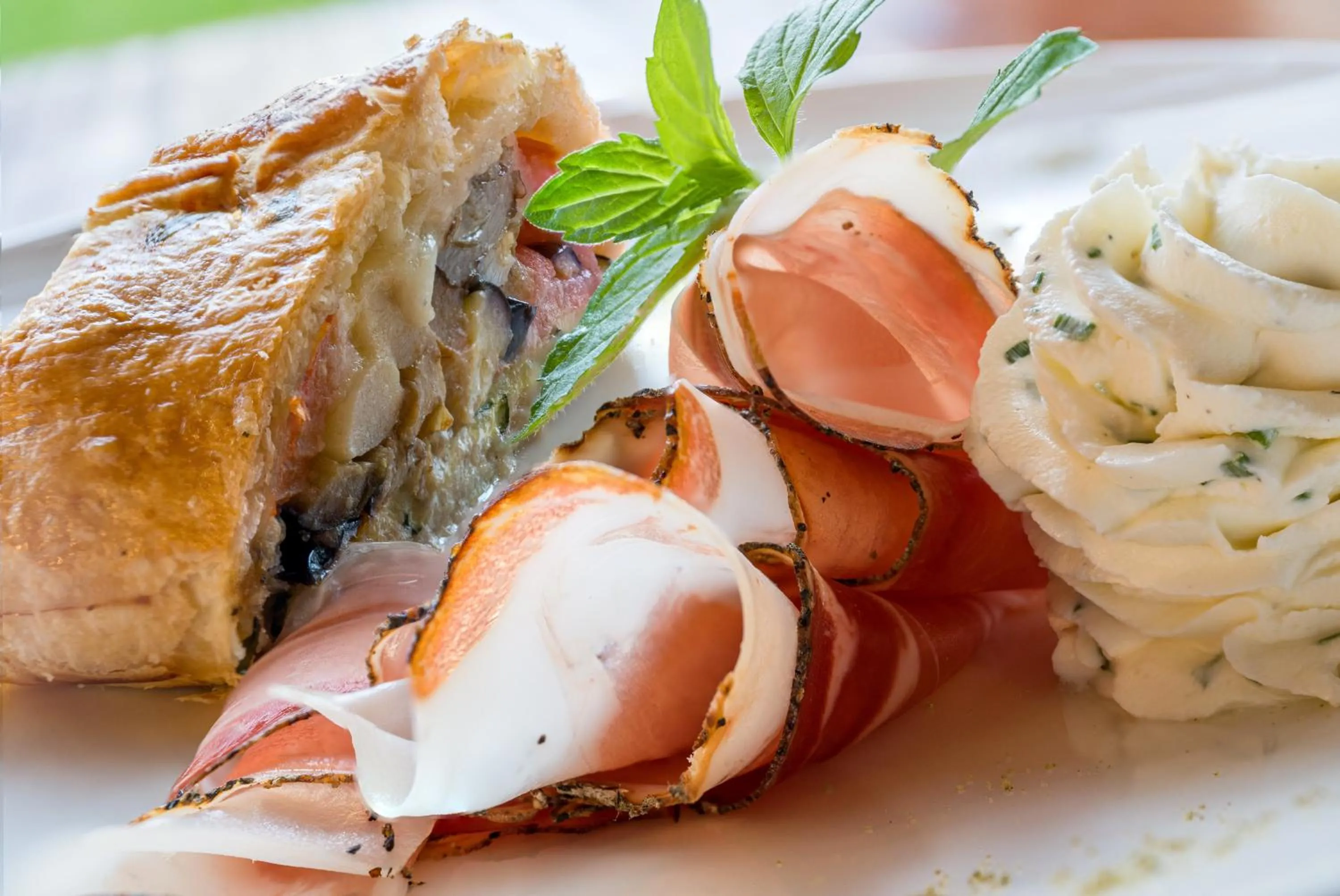 Restaurant/places to eat in Hotel Erika