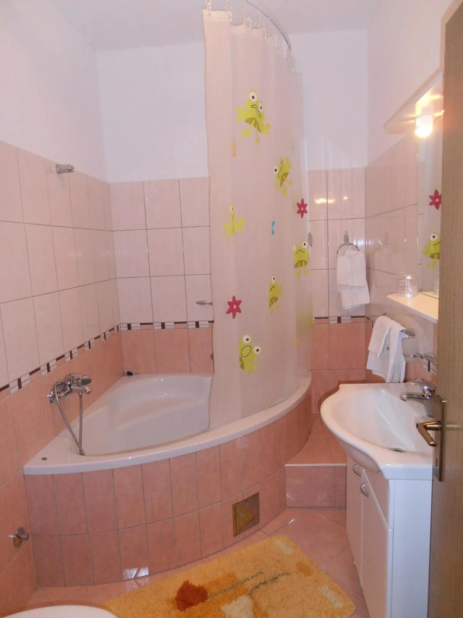 Bathroom in Hotel Metković