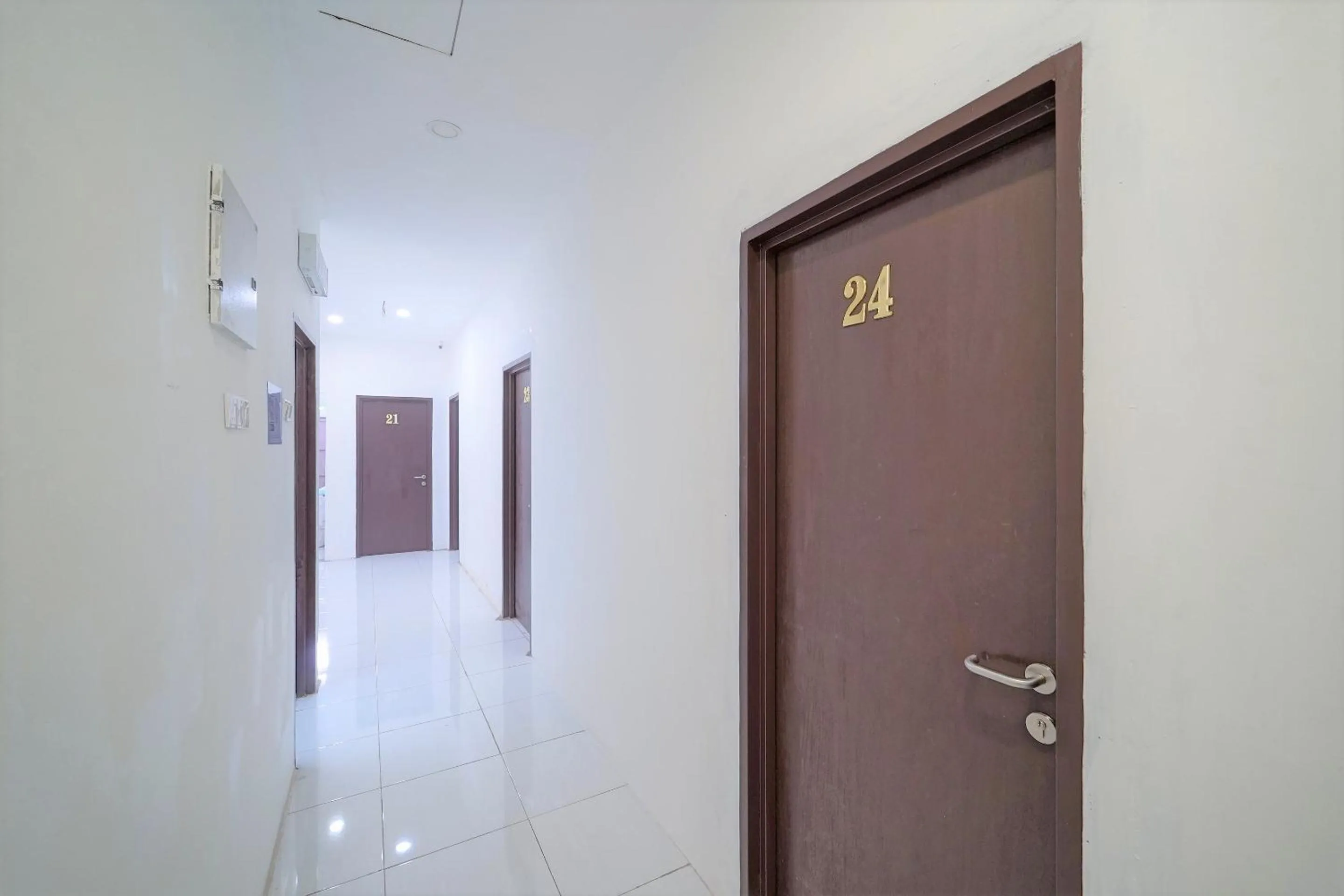 Lobby or reception in OYO 89820 Sp Berlian Inn