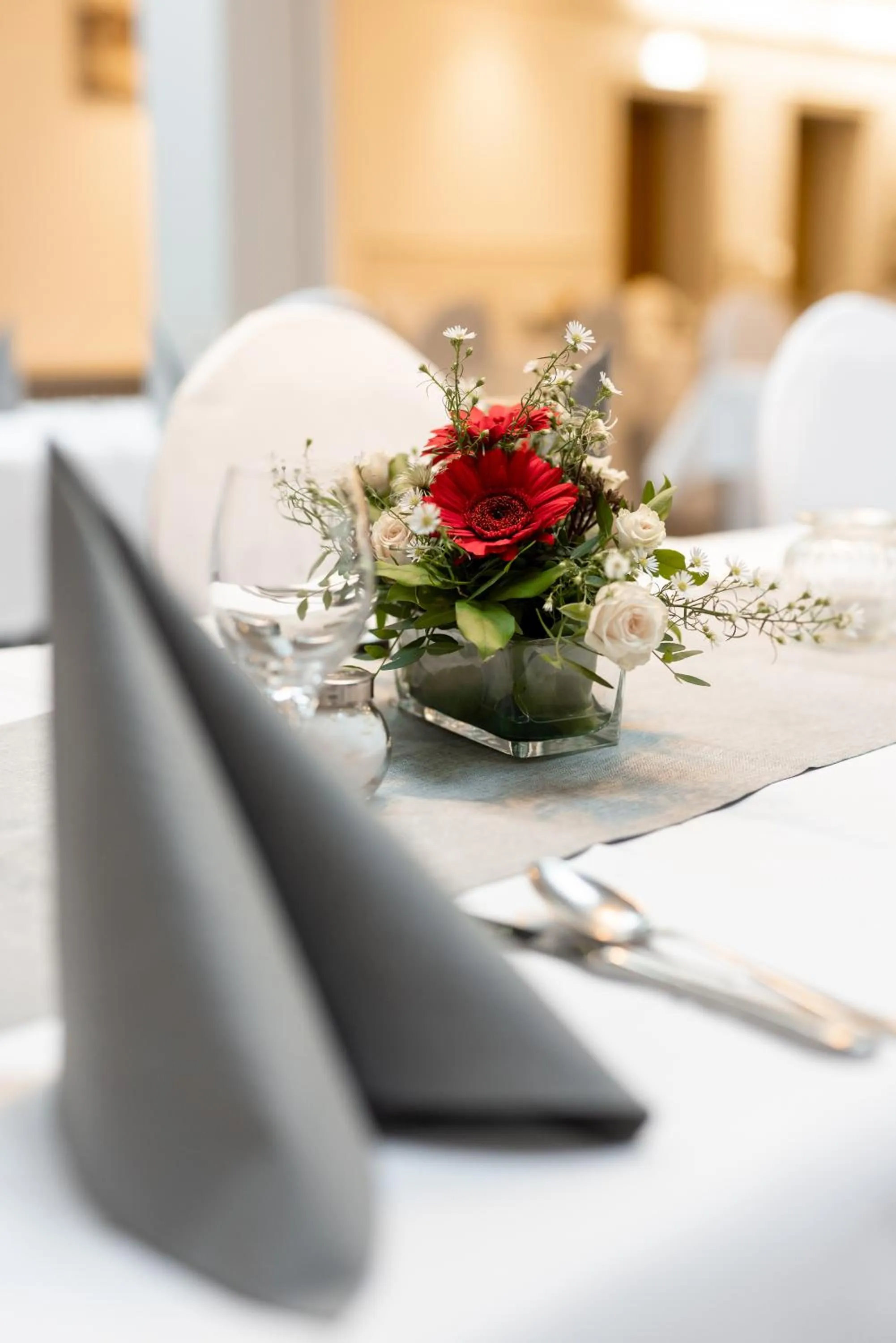 Banquet/Function facilities, Bed in Hotel Lüttje Burg