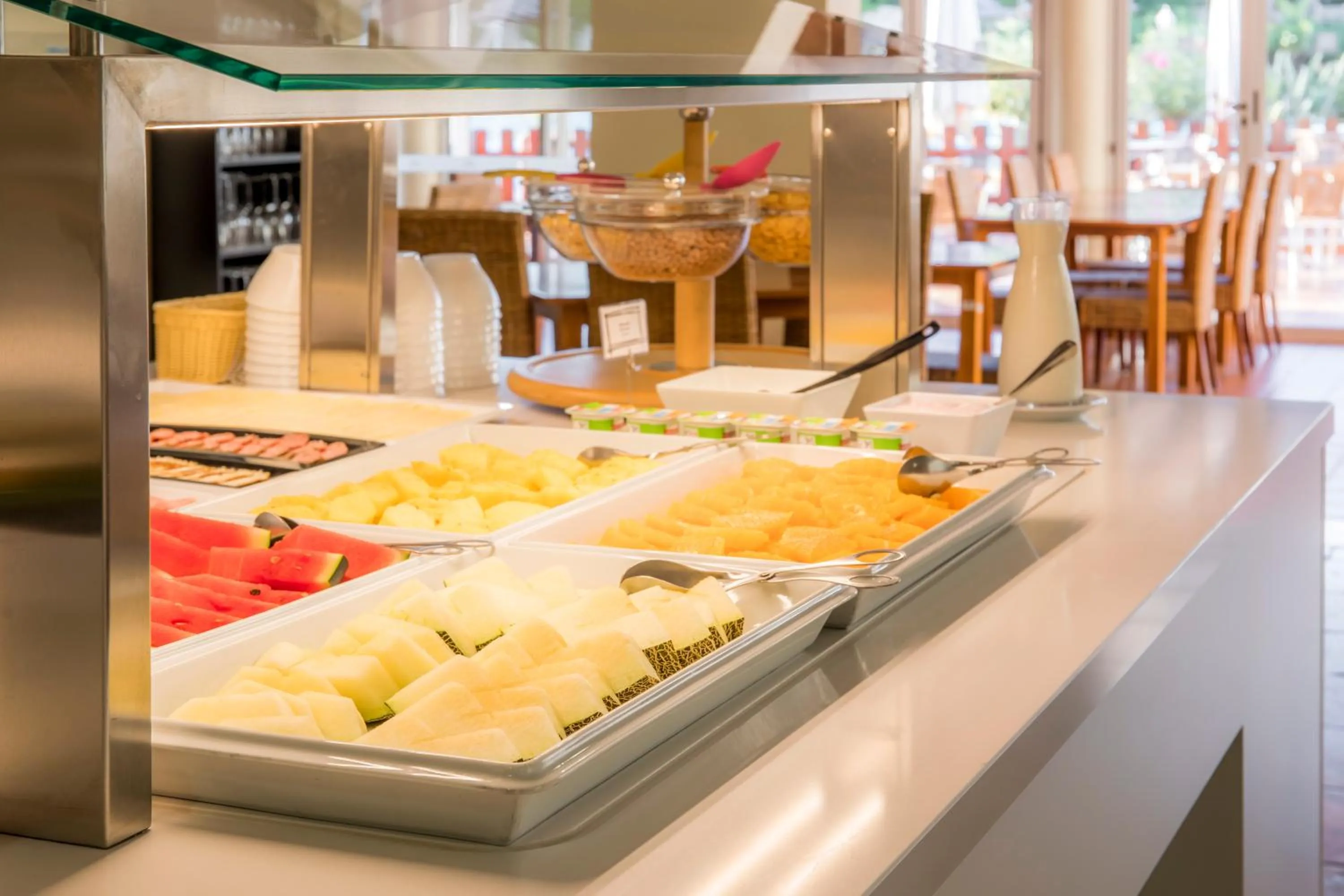 Breakfast in Clube Porto Mos - Sunplace Hotels & Beach Resort