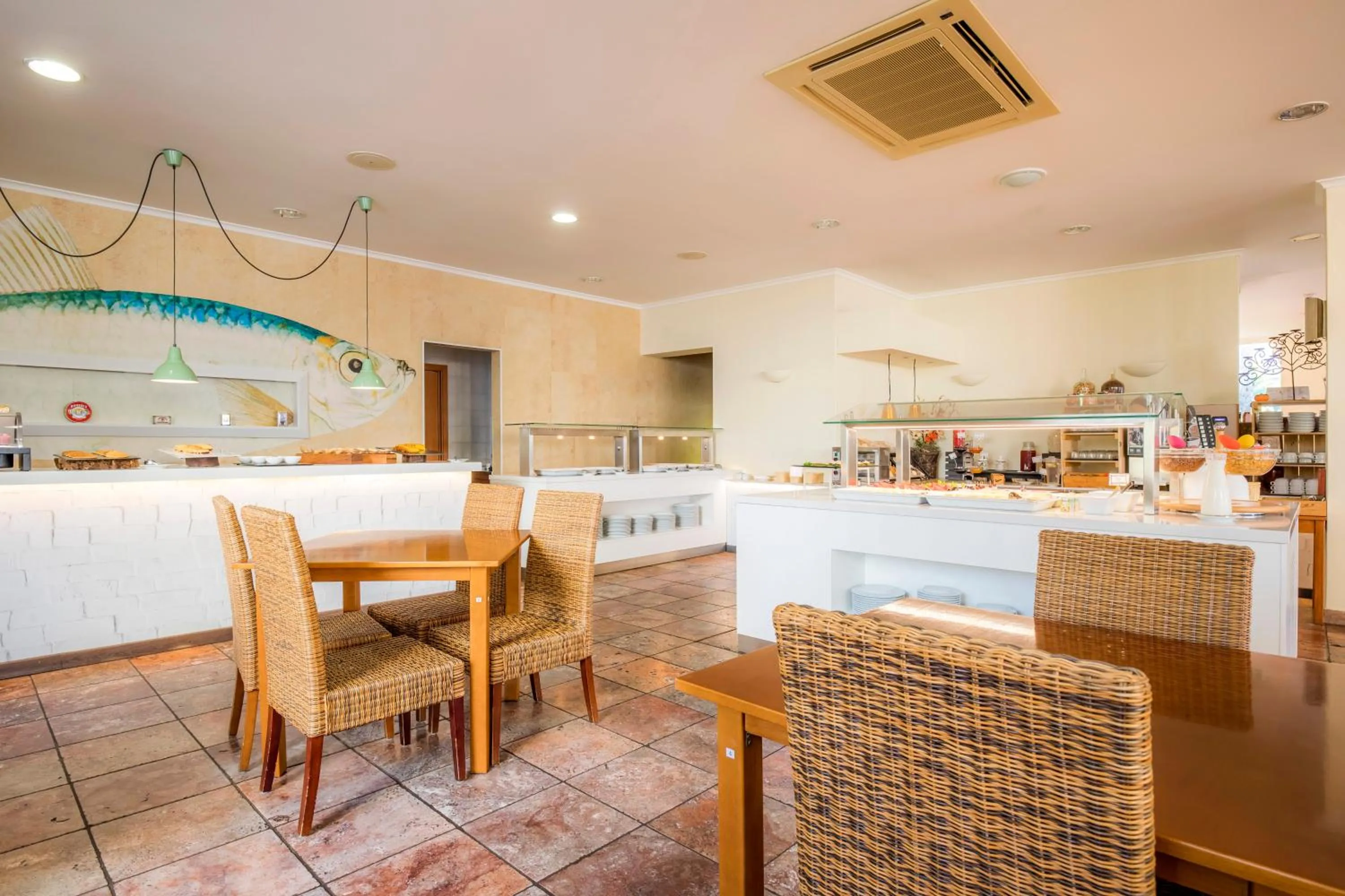 Breakfast in Clube Porto Mos - Sunplace Hotels & Beach Resort