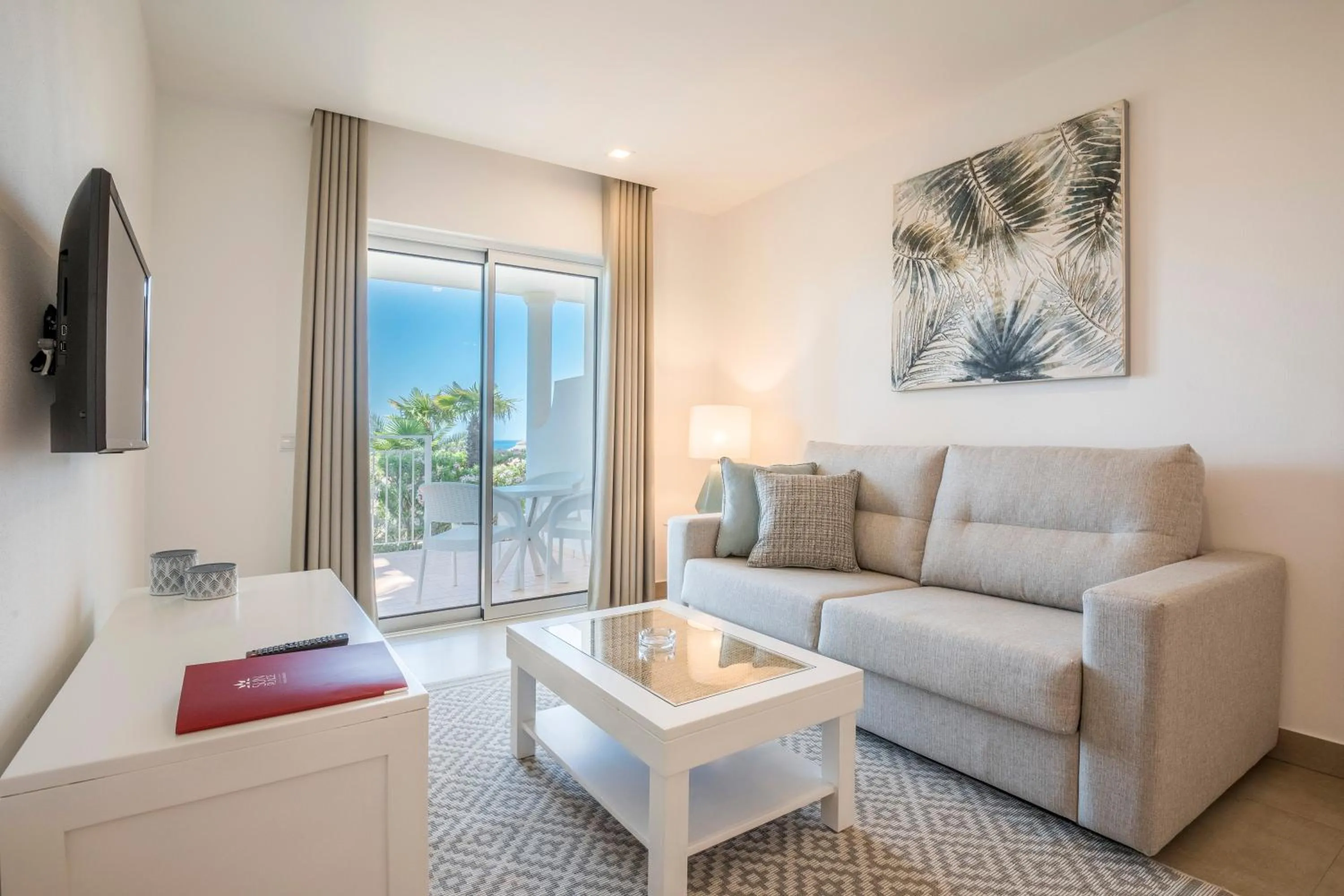 Bed in Clube Porto Mos - Sunplace Hotels & Beach Resort