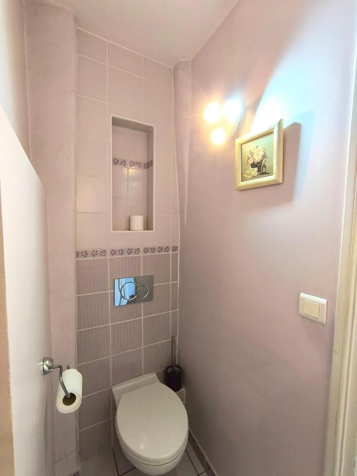 Toilet in Hotel L'Astrolabe