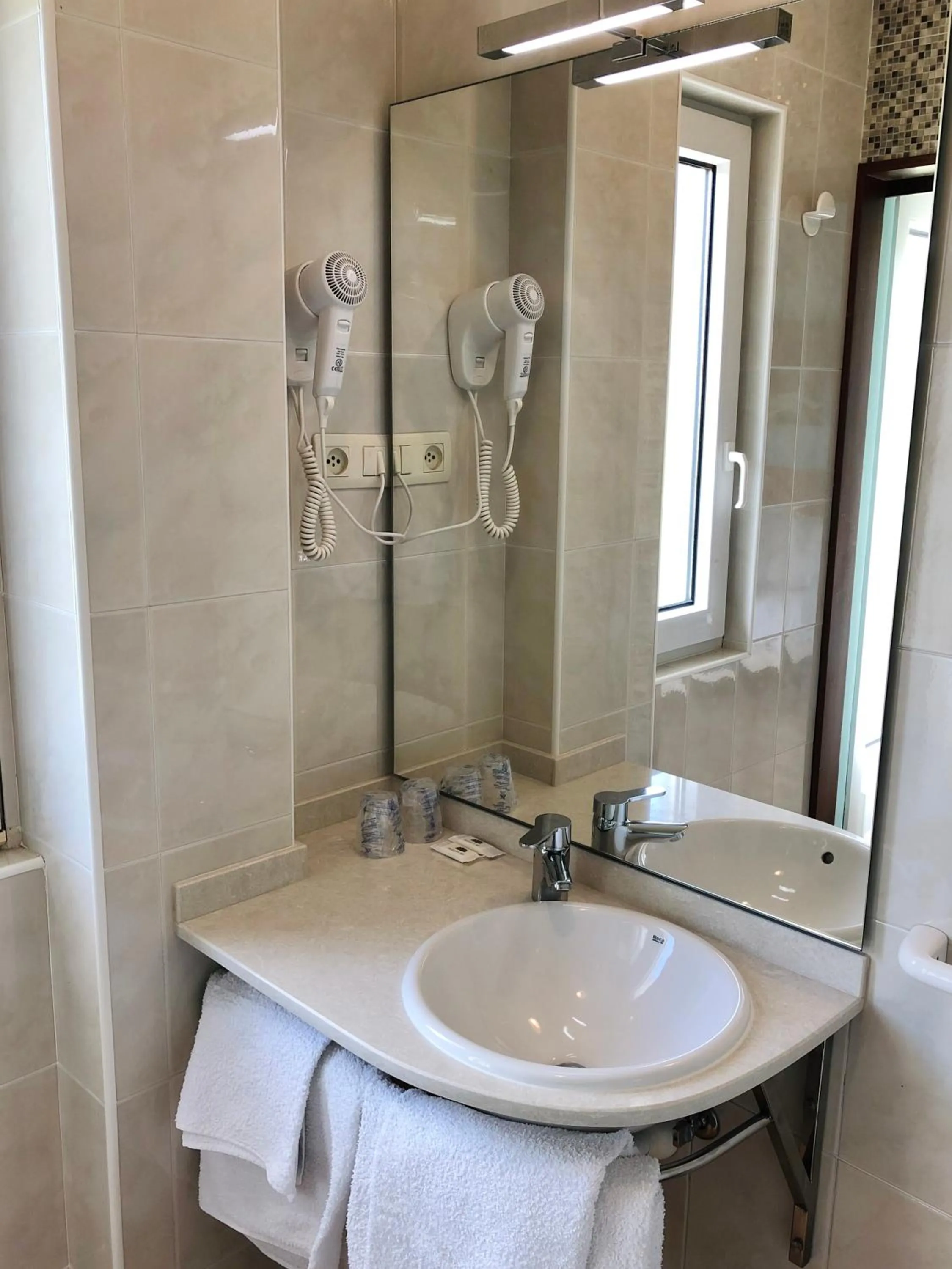Bathroom in Hotel Playa de Lago