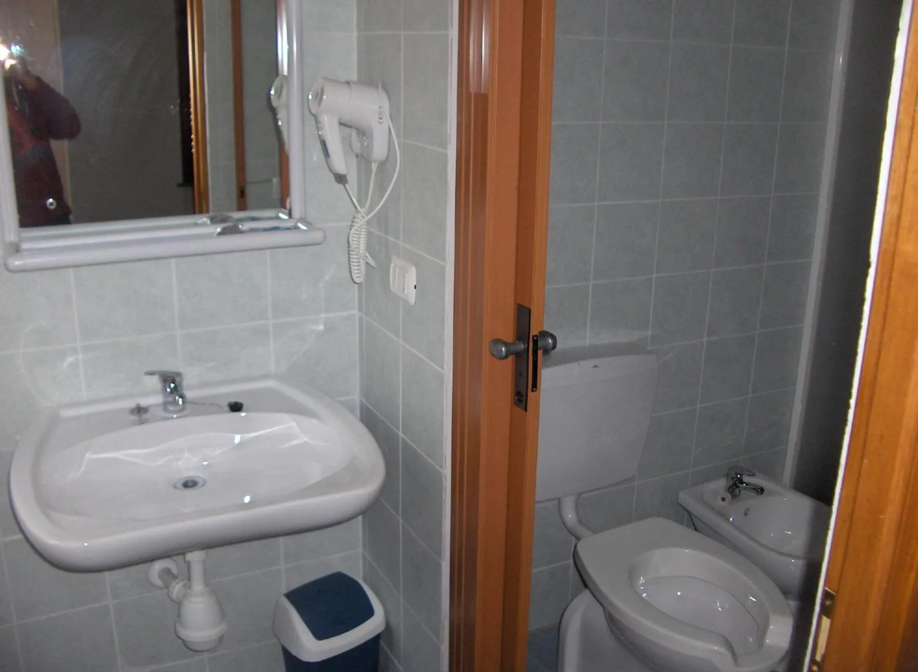 Toilet in Residenza La Ruina