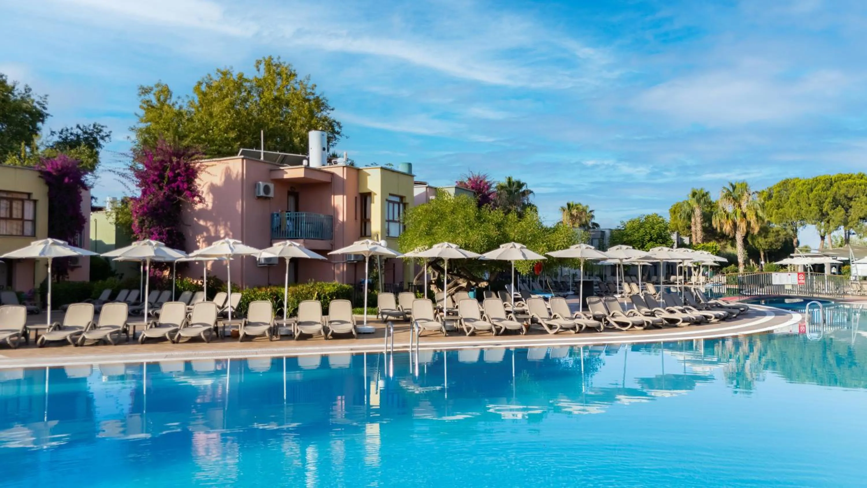 Swimming pool in VONRESORT Golden Beach & Aqua - Kids Concept-Ultra All Inclusive