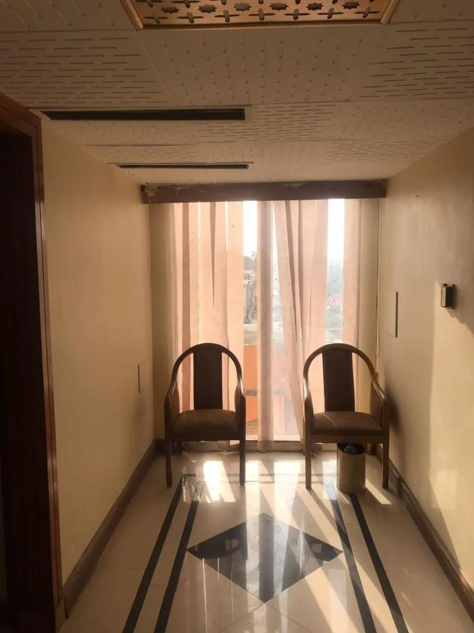 Seating area in Hotel Shalimar Rawalpindi