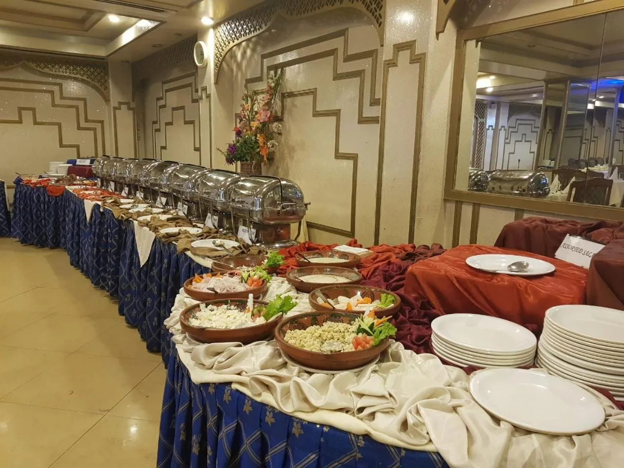 Restaurant/places to eat in Hotel Shalimar Rawalpindi