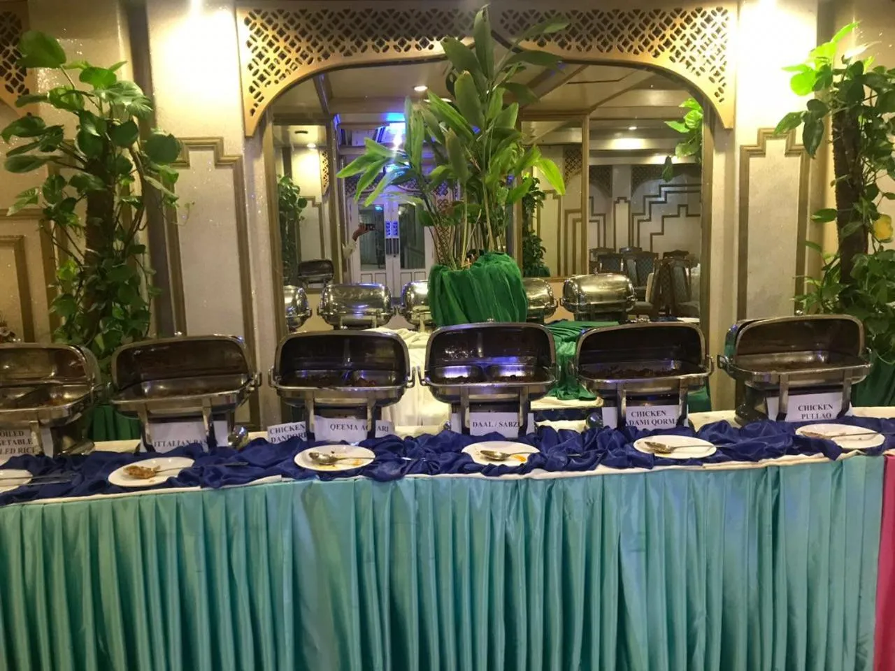 Restaurant/places to eat in Hotel Shalimar Rawalpindi