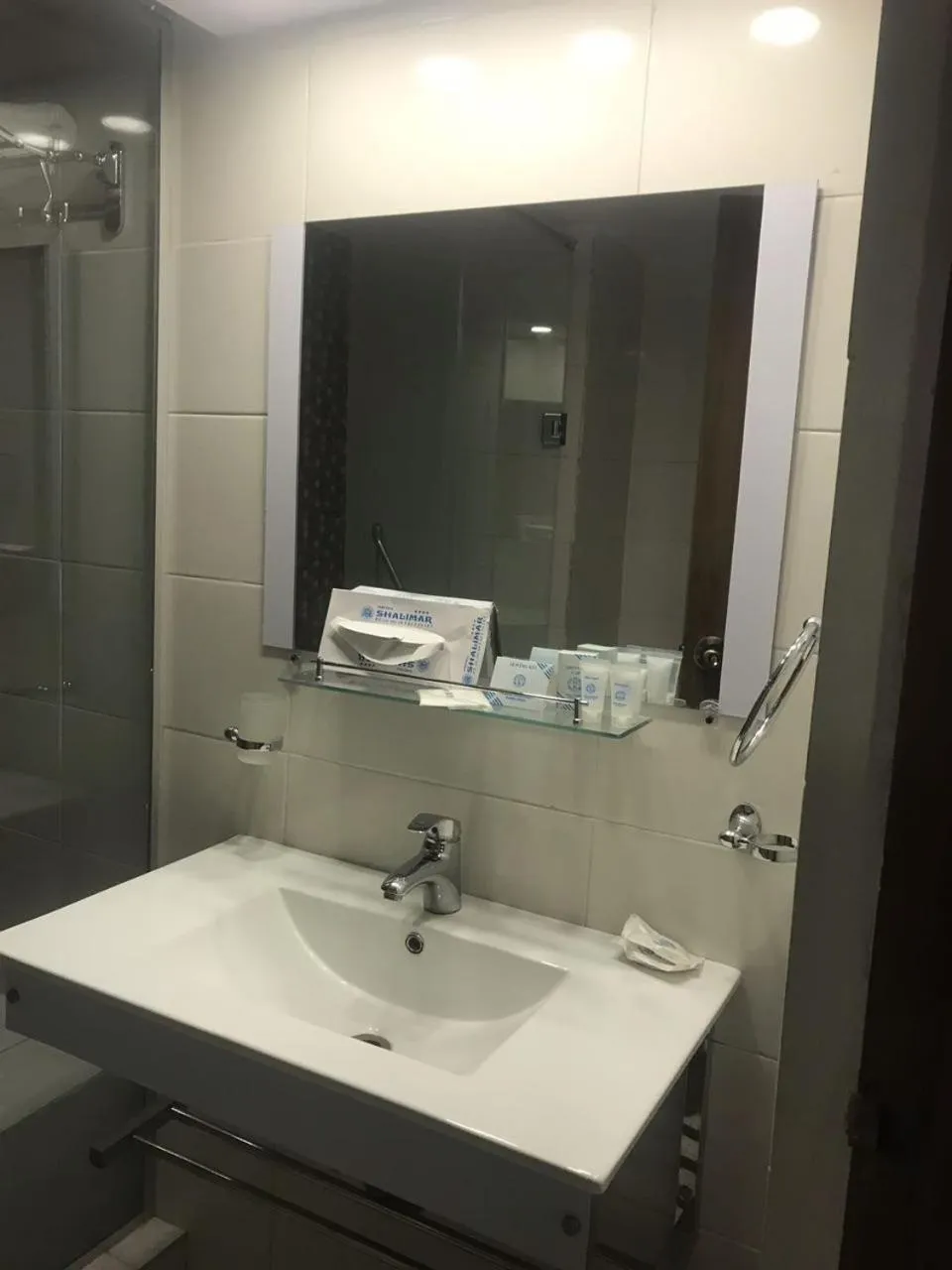 Bathroom in Hotel Shalimar Rawalpindi