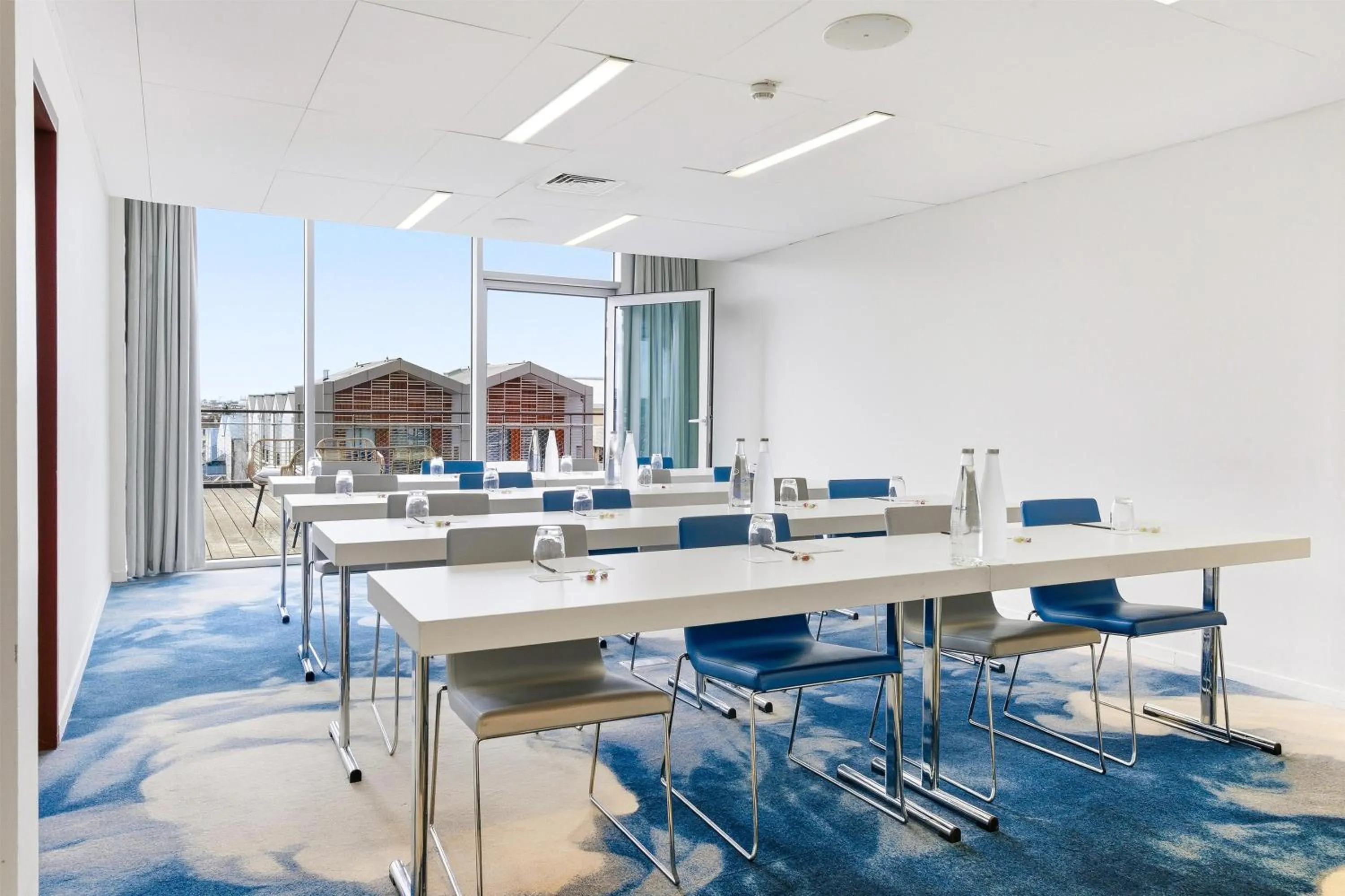 Meeting/conference room in Radisson Blu Hotel Bordeaux