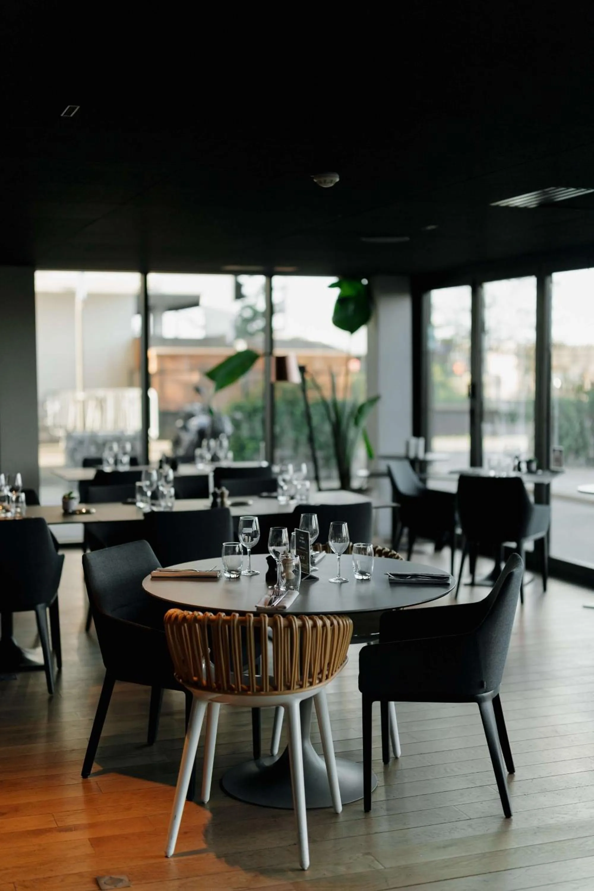 Restaurant/places to eat in Radisson Blu Hotel Bordeaux