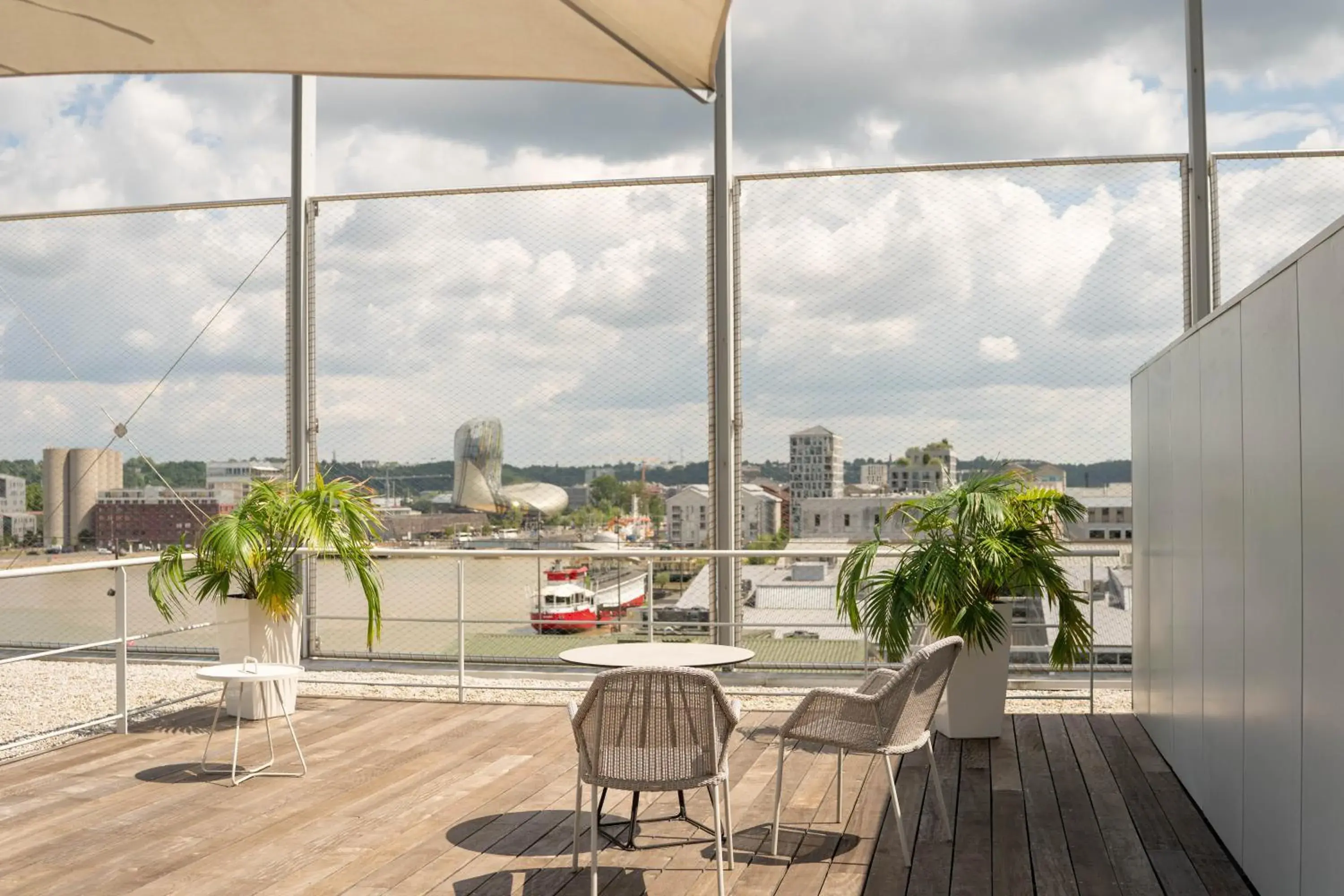 View (from property/room) in Radisson Blu Hotel Bordeaux View (from property/room) in Radisson Blu Hotel Bordeaux