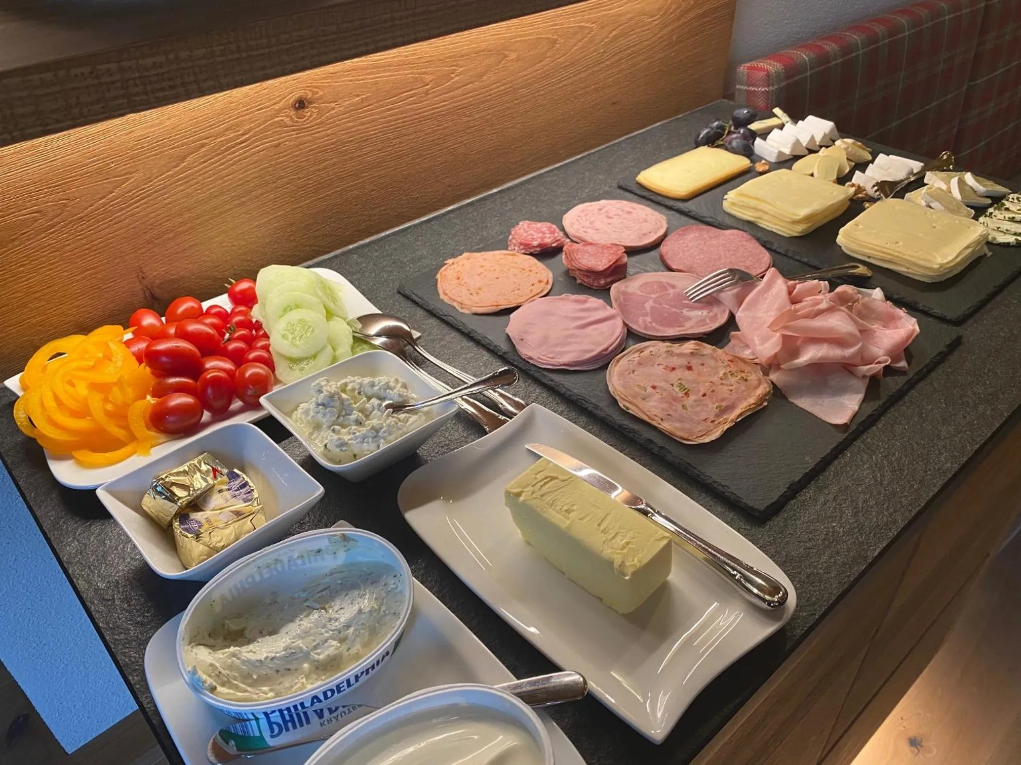 Buffet breakfast in Gästehaus Gratlspitz