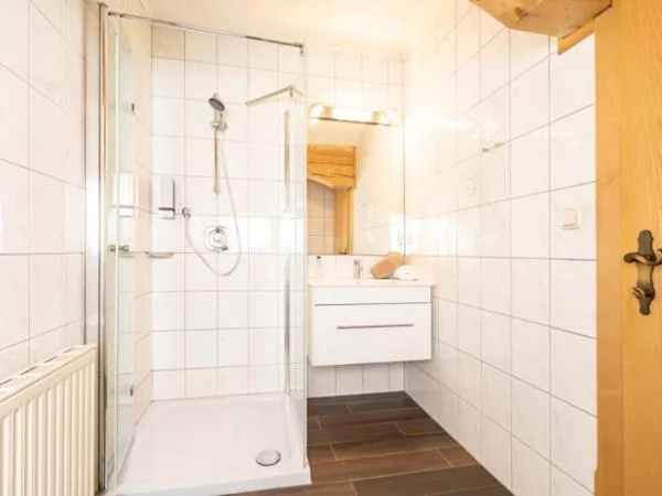 Bathroom in Gästehaus Gratlspitz