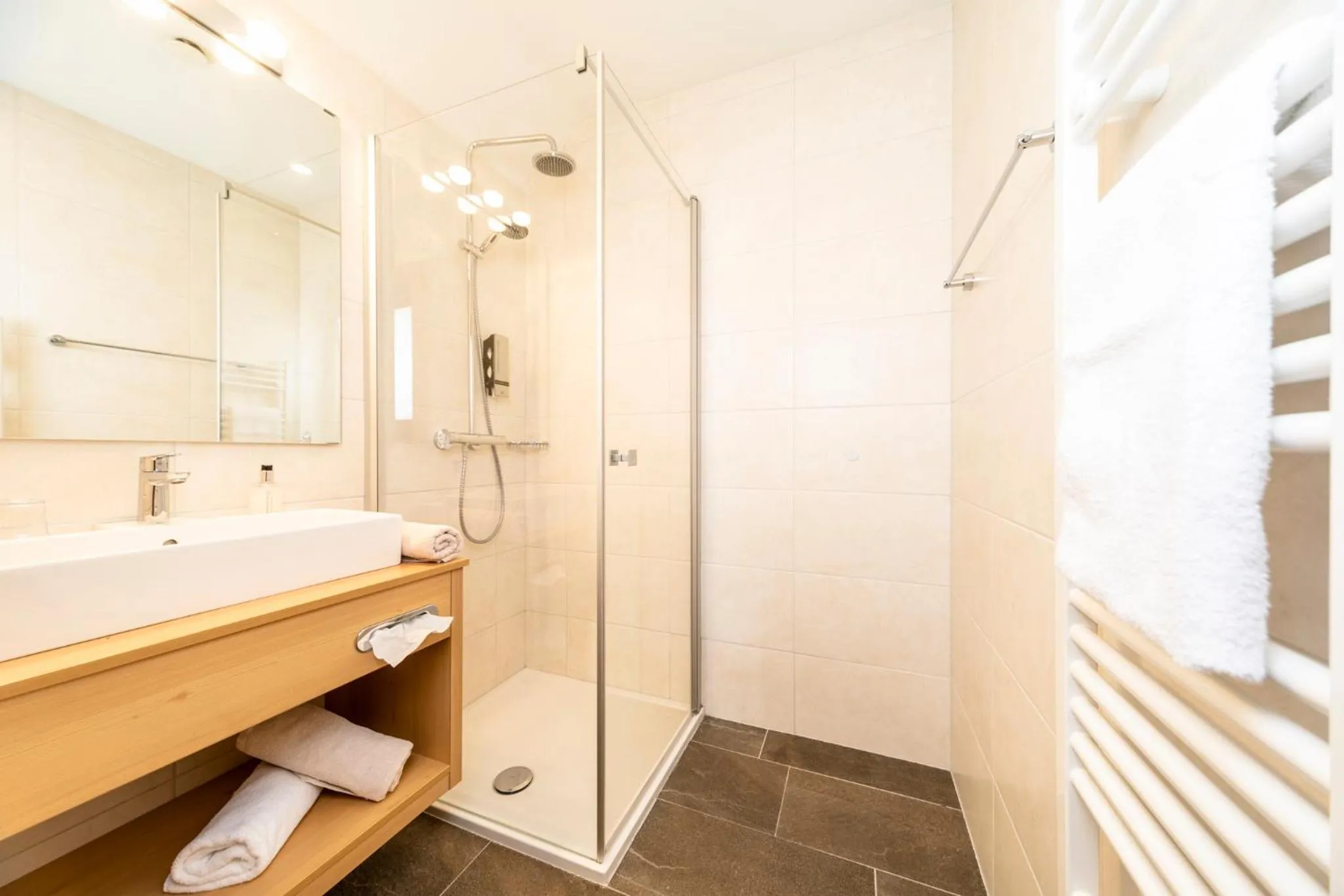 Bathroom in Gästehaus Gratlspitz