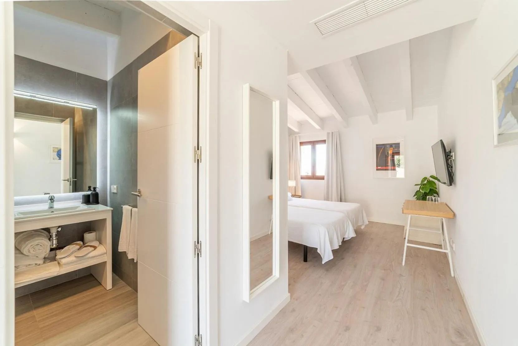 Bedroom, Bed in Pula Golf Resort