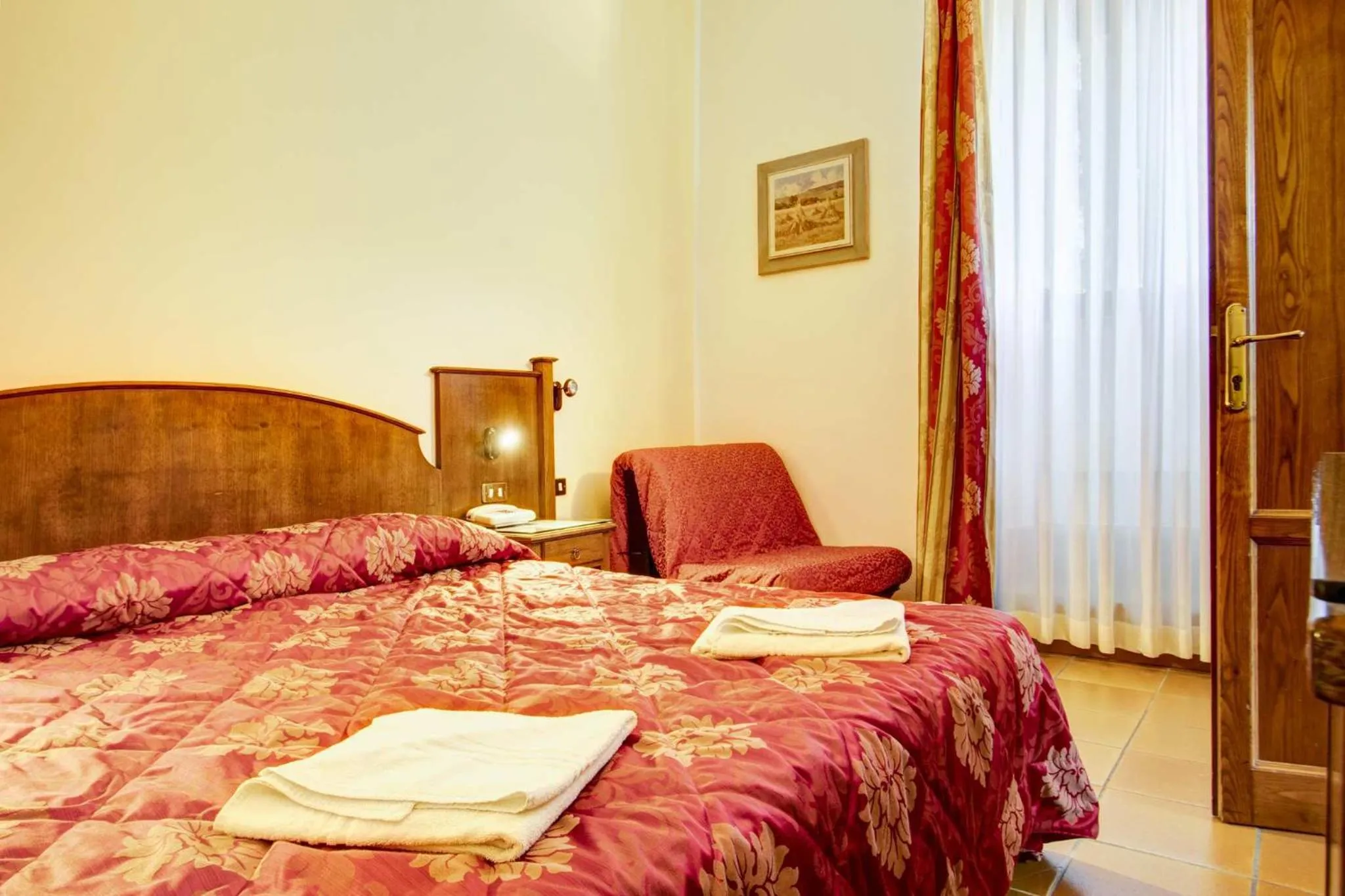 Bedroom, Bed in Hotel Residence Villa Rioddi