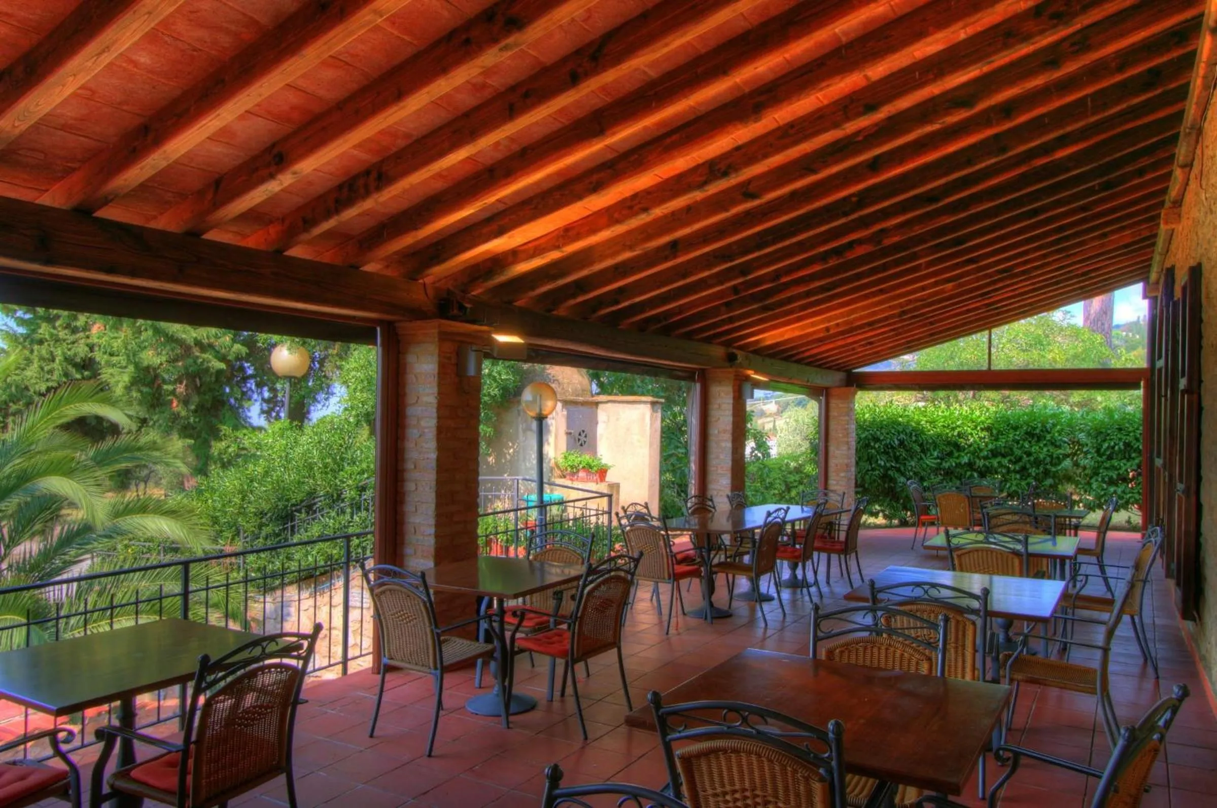 Balcony/Terrace in Hotel Residence Villa Rioddi