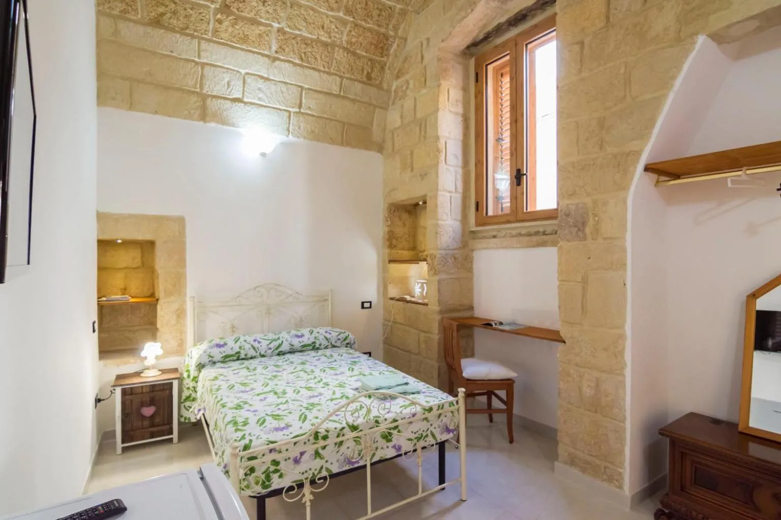 Photo of the whole room in Dimora Corte antica