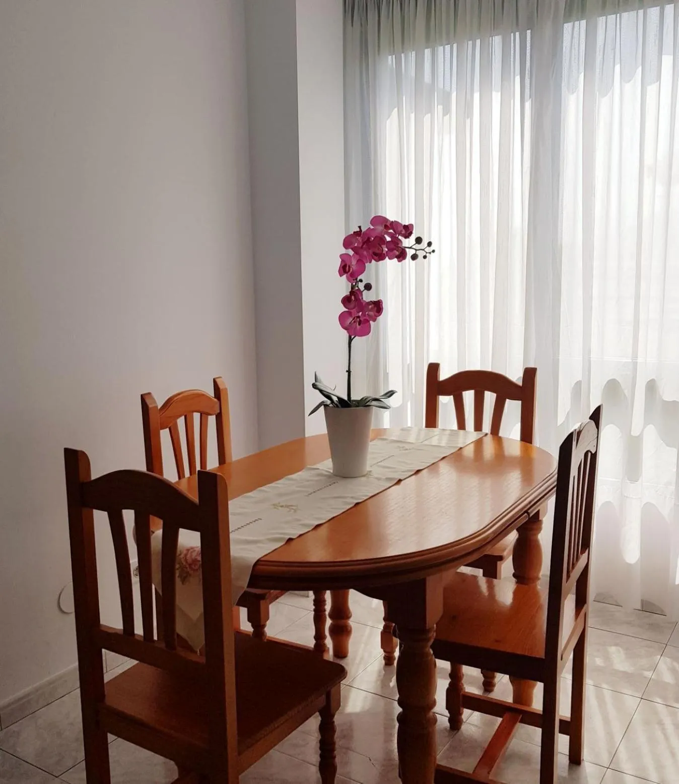 Dining area in Apartamentos Salceda
