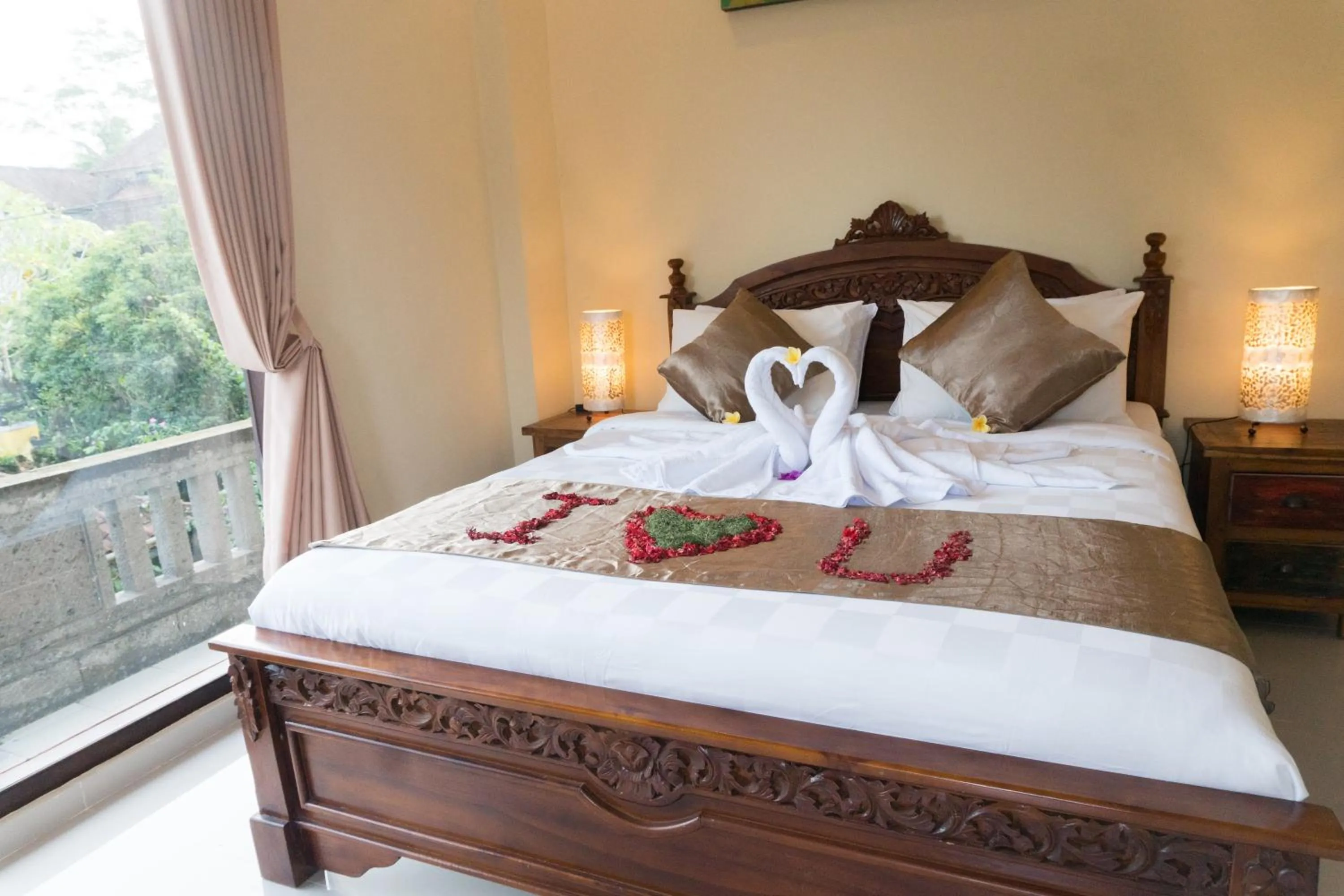 Bed in The Lumbung Jaya by Uniquecations