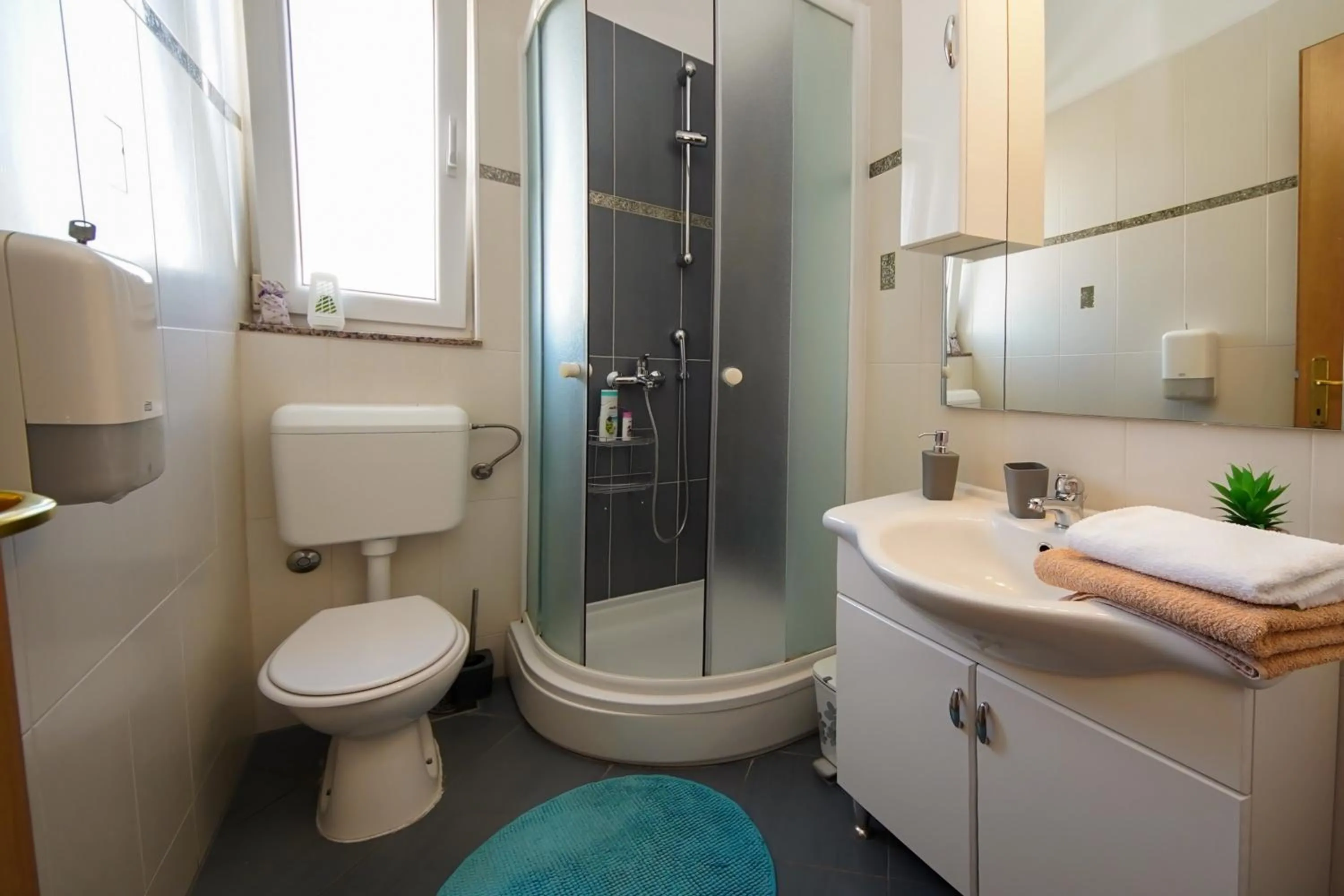 Double Room with Balcony in Guest Accommodation Slapovi Krke